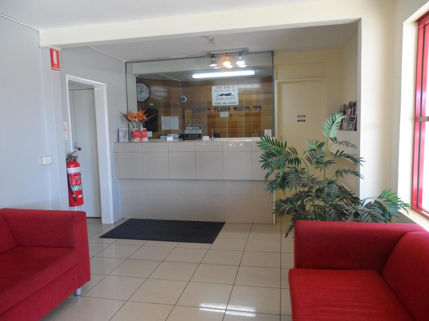 Liberty Plains Motor Inn