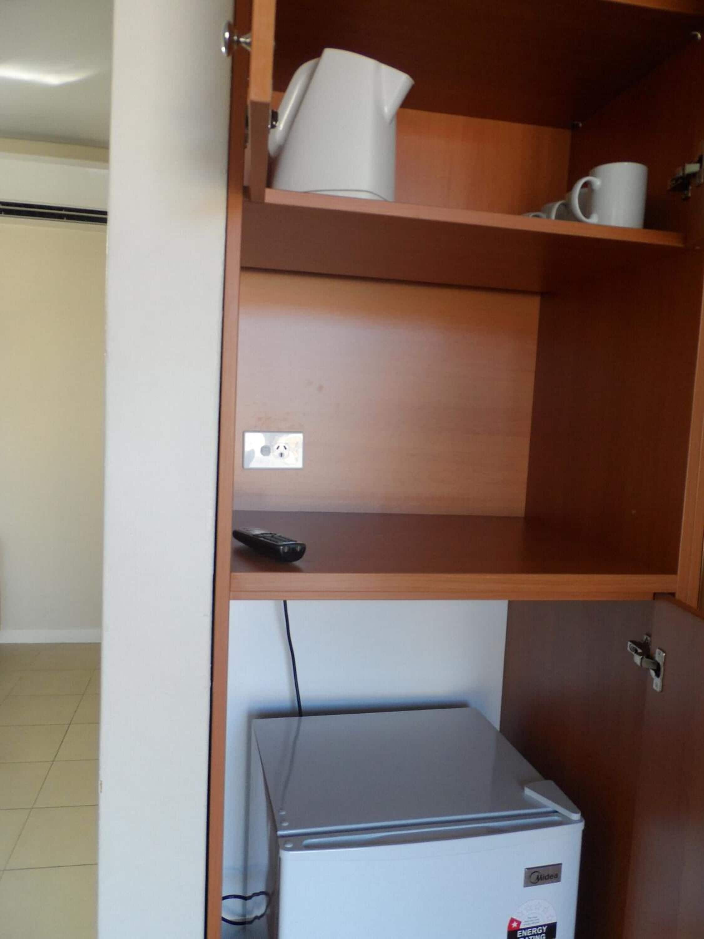 Liberty Plains Motor Inn