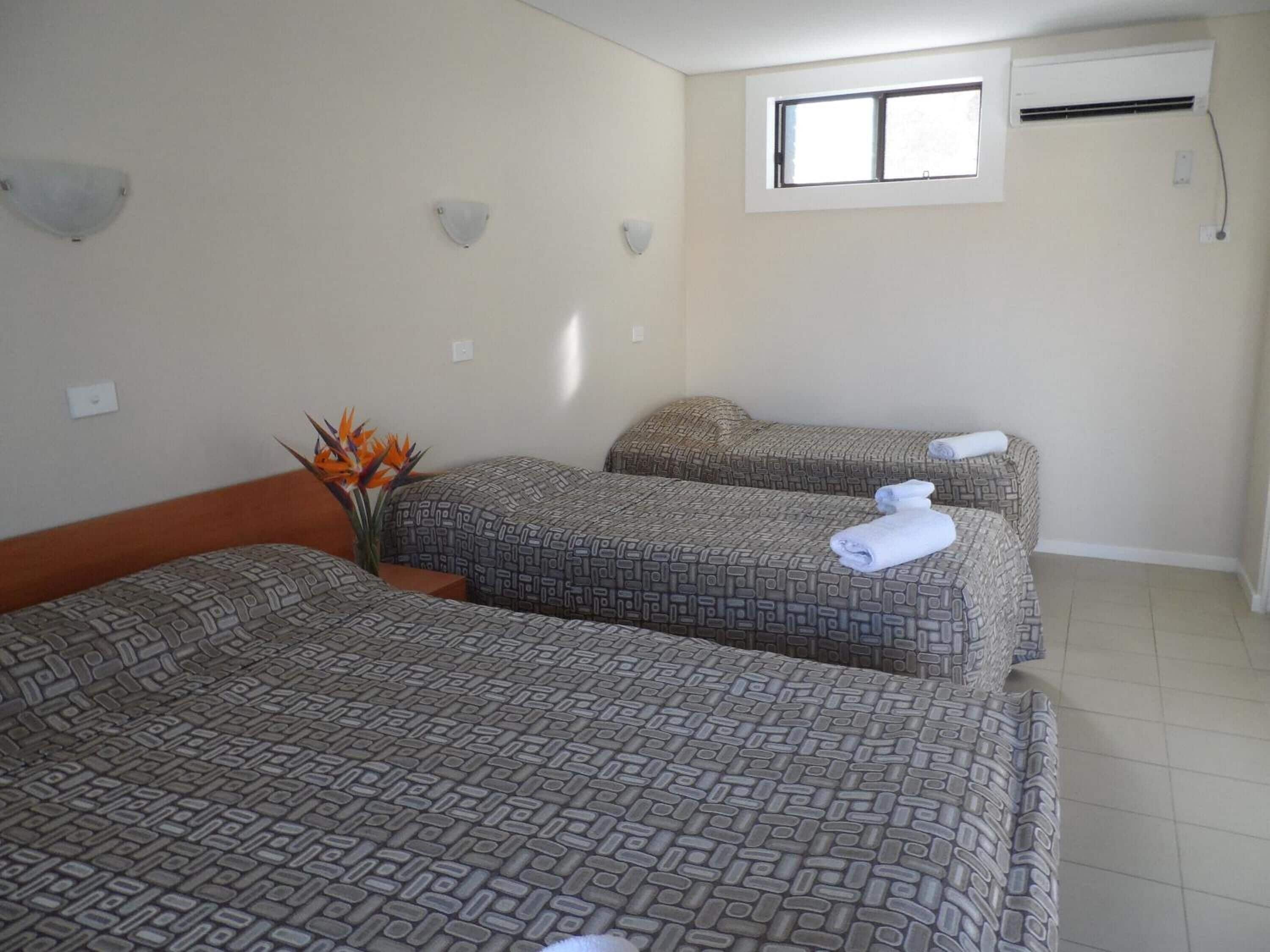 Liberty Plains Motor Inn