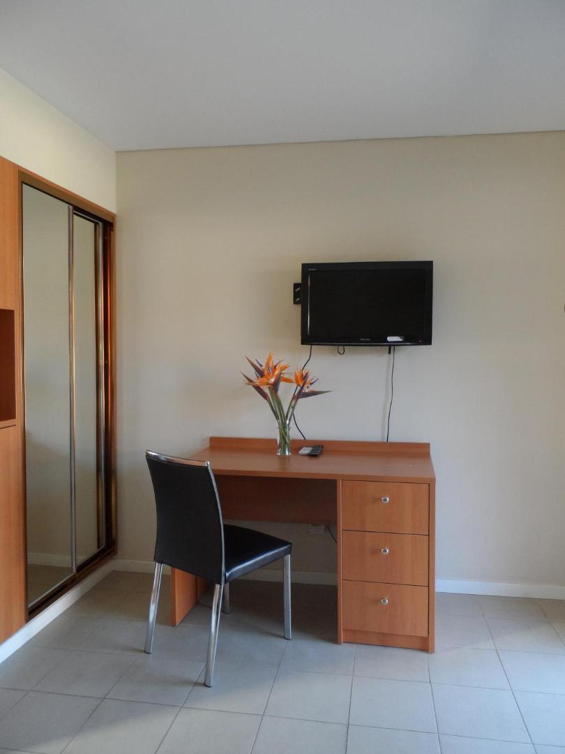 Liberty Plains Motor Inn