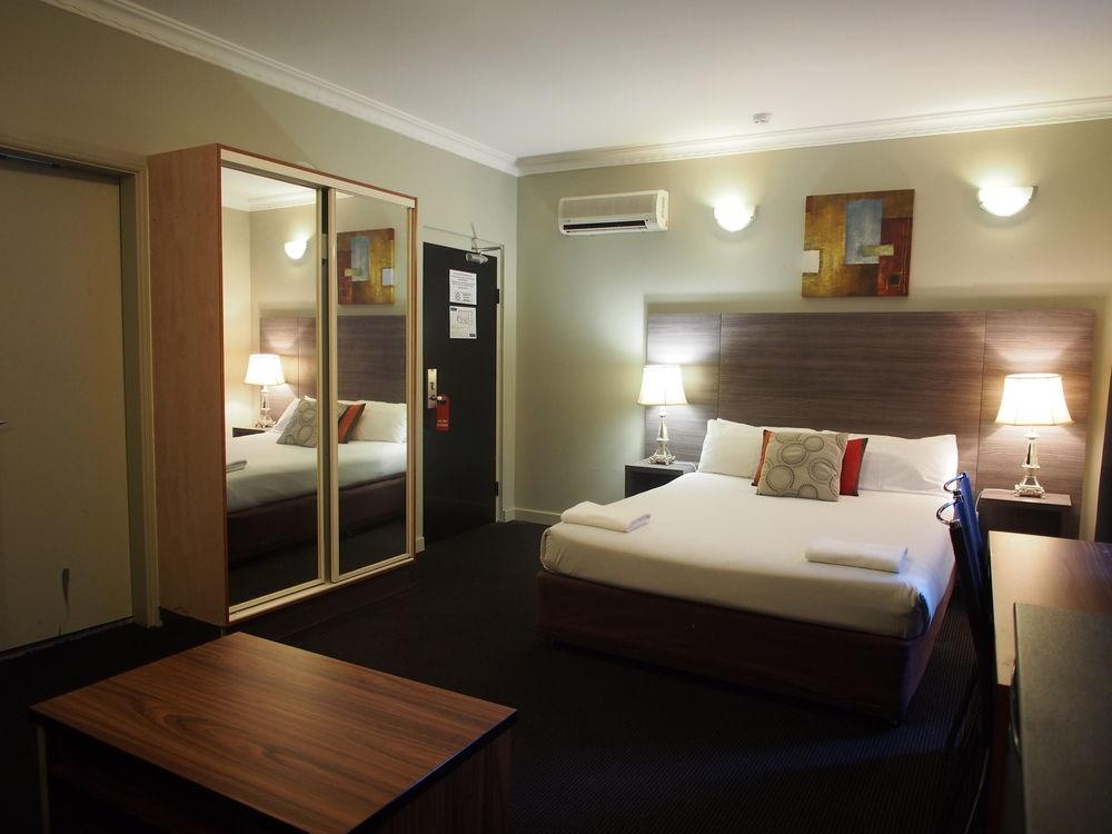 UNO Hotel Sydney