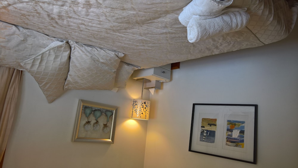 Linley House Bed & Breakfast