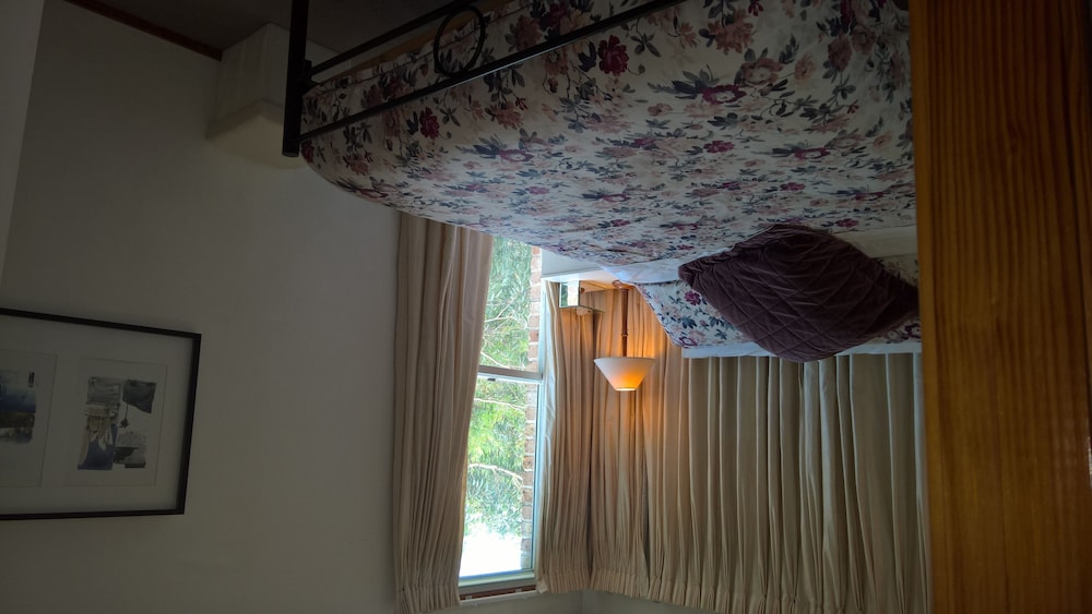 Linley House Bed & Breakfast