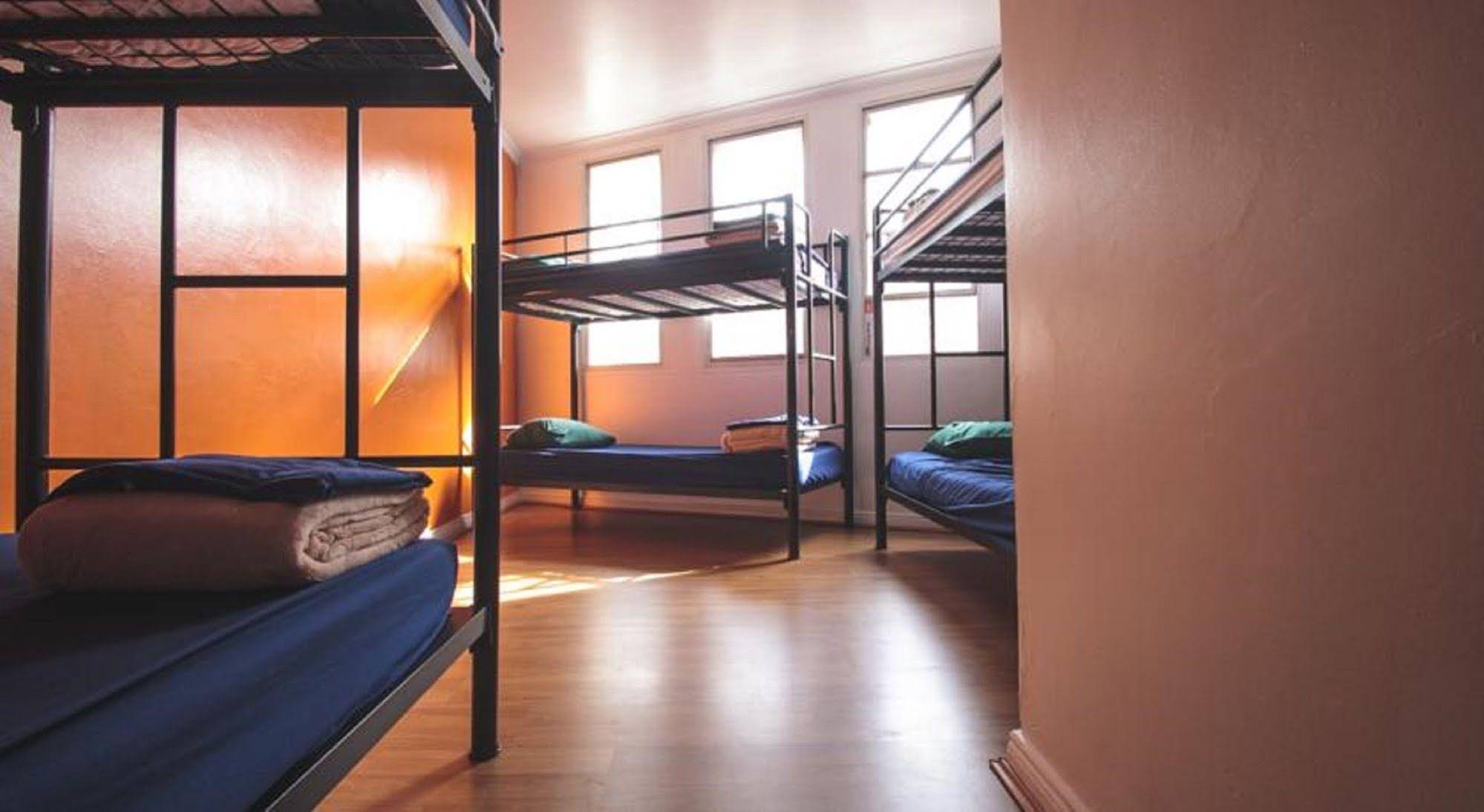 Mad Monkey Backpackers Kings Cross