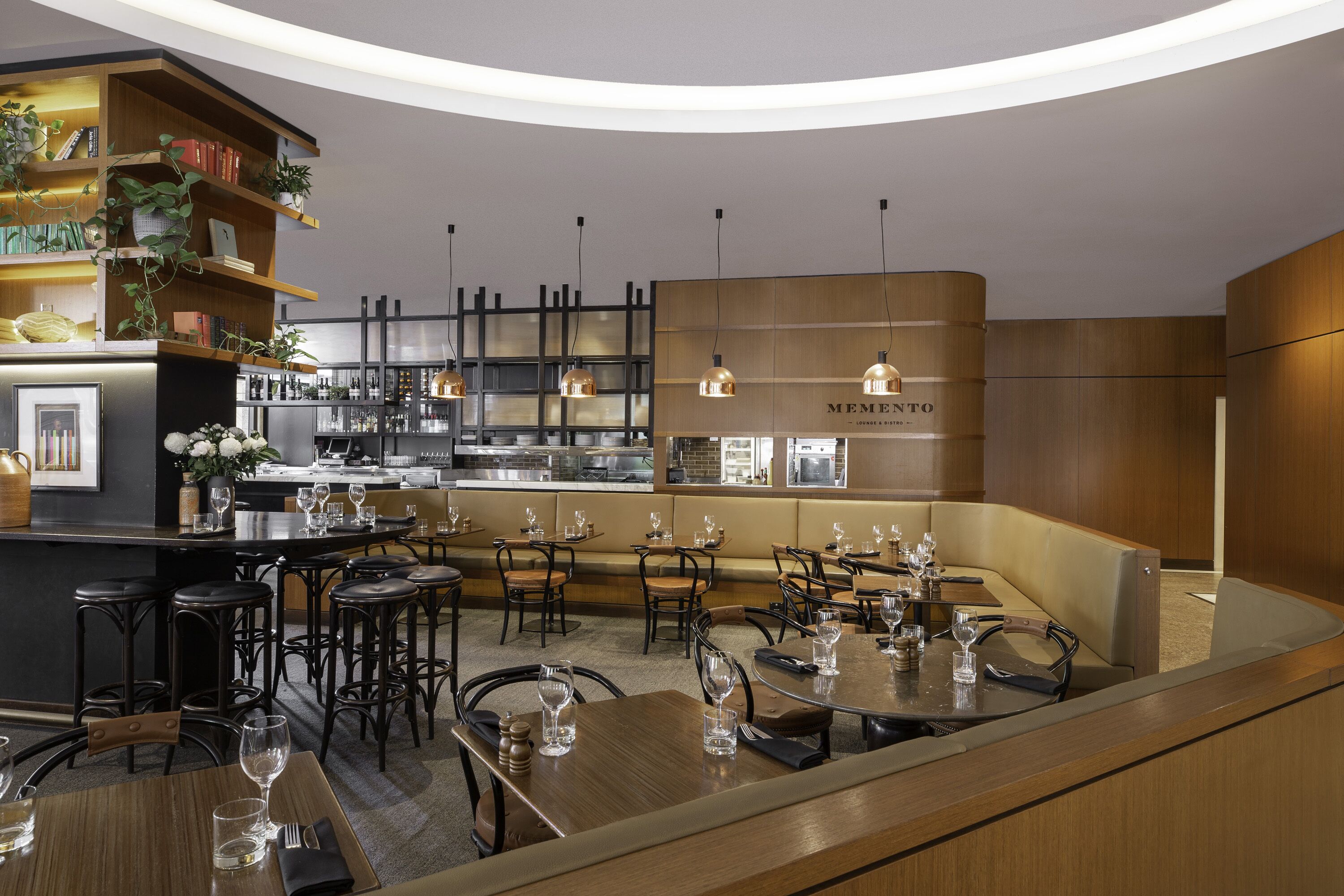 Mantra 2 Bond Street