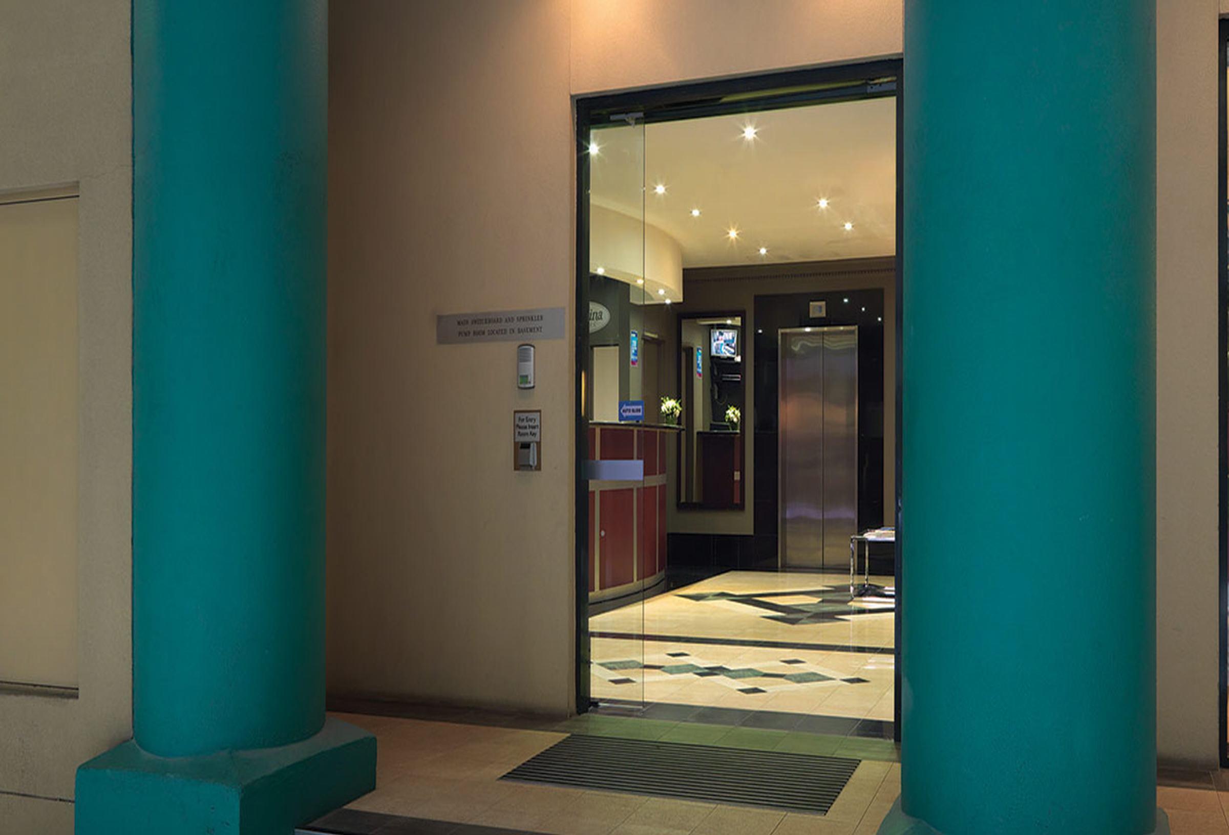 Adina Serviced Apartments Sydney Martin Place