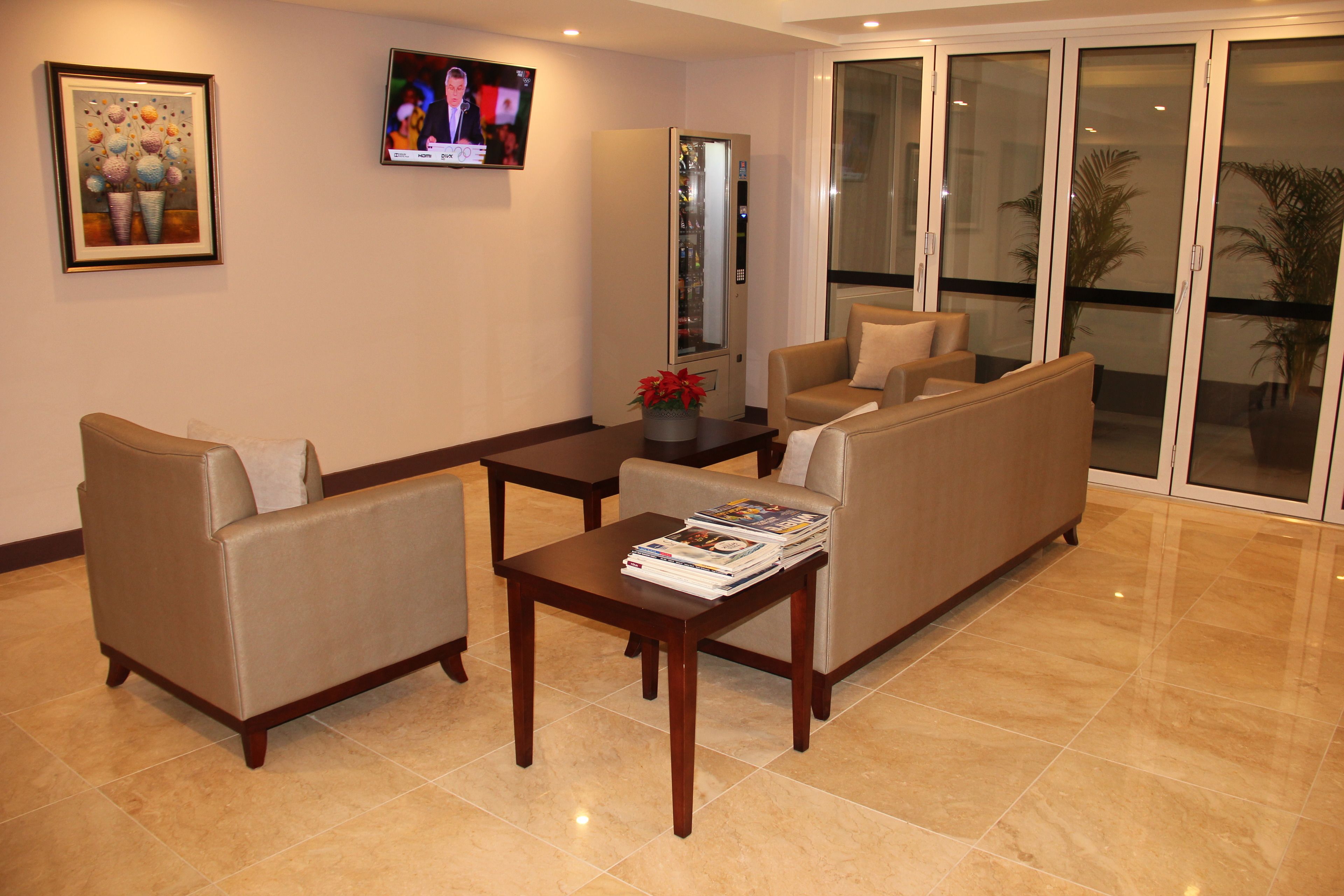 Megaboom City Hotel