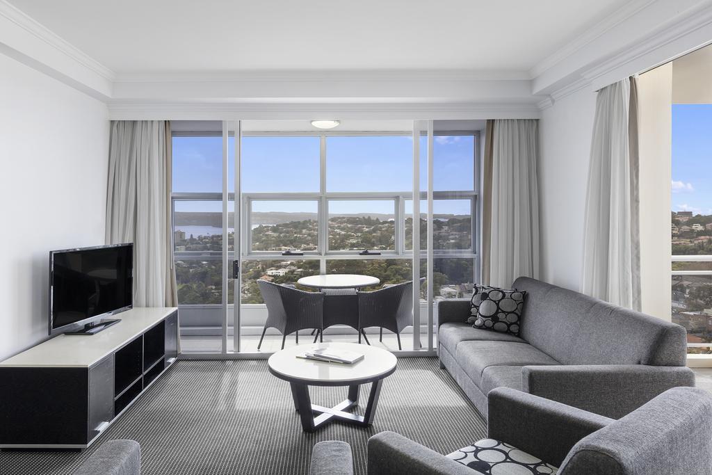 Meriton Suites Bondi Junction