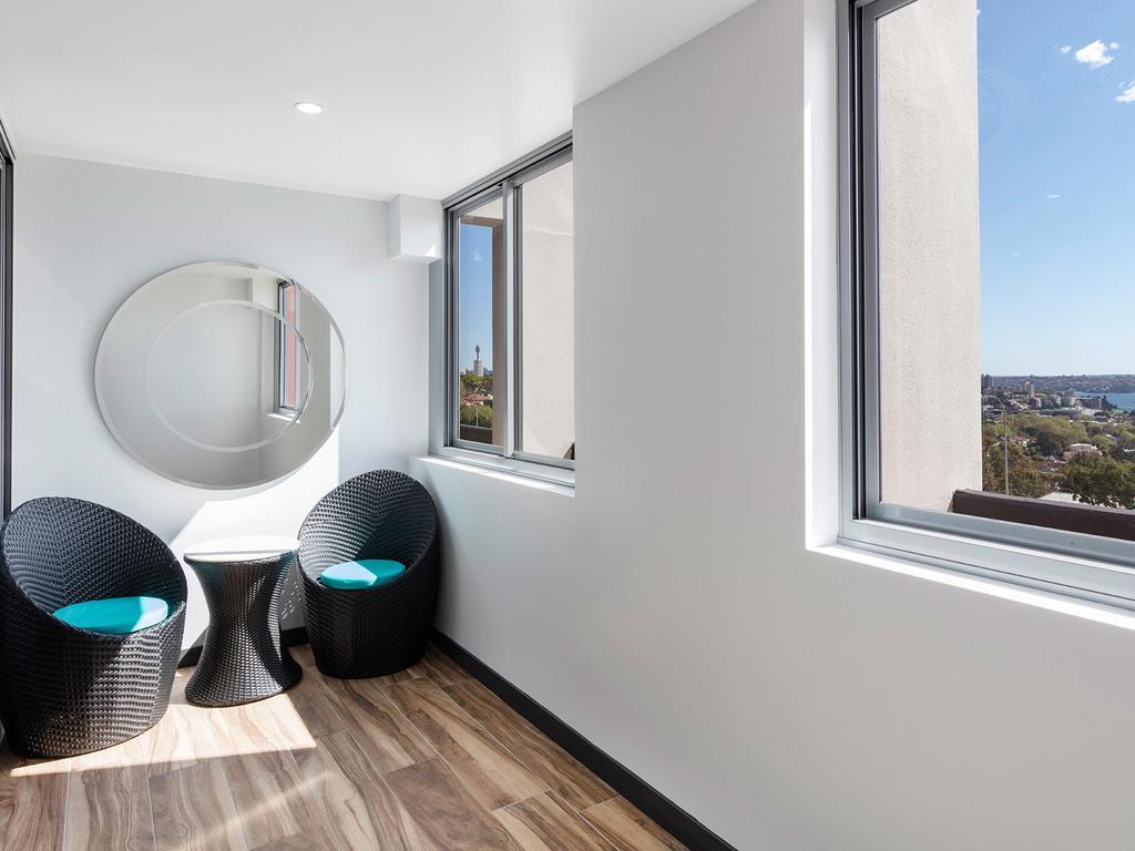 Meriton Suites Bondi Junction