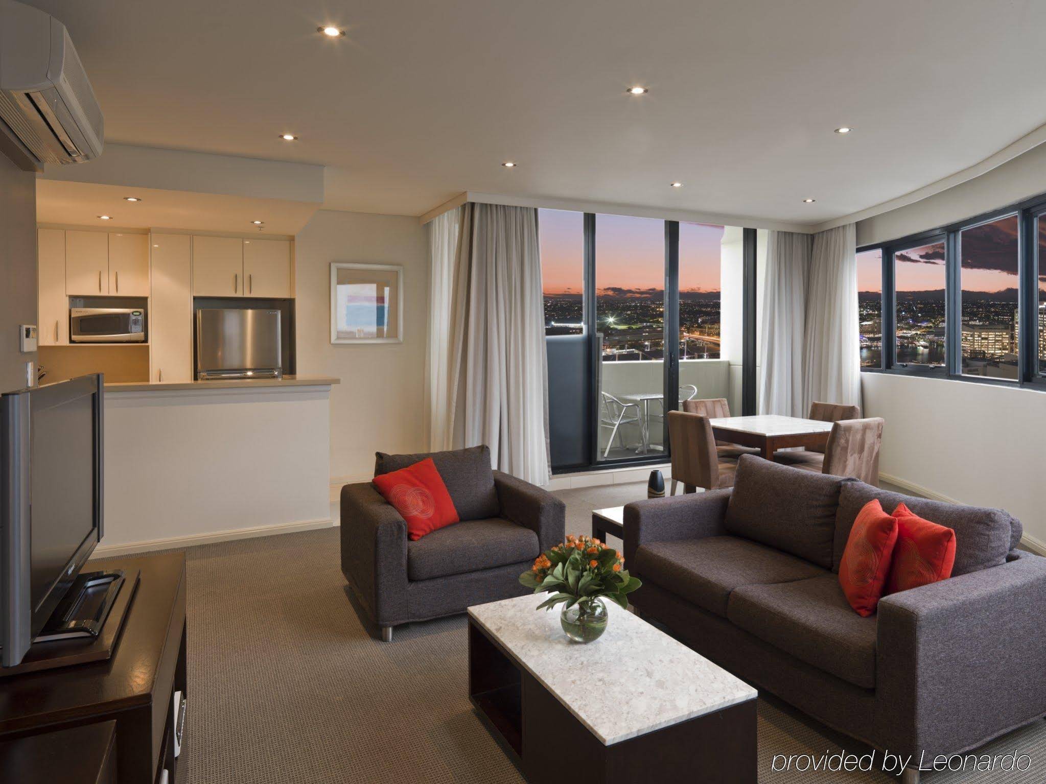 Meriton Suites Kent Street, Sydney