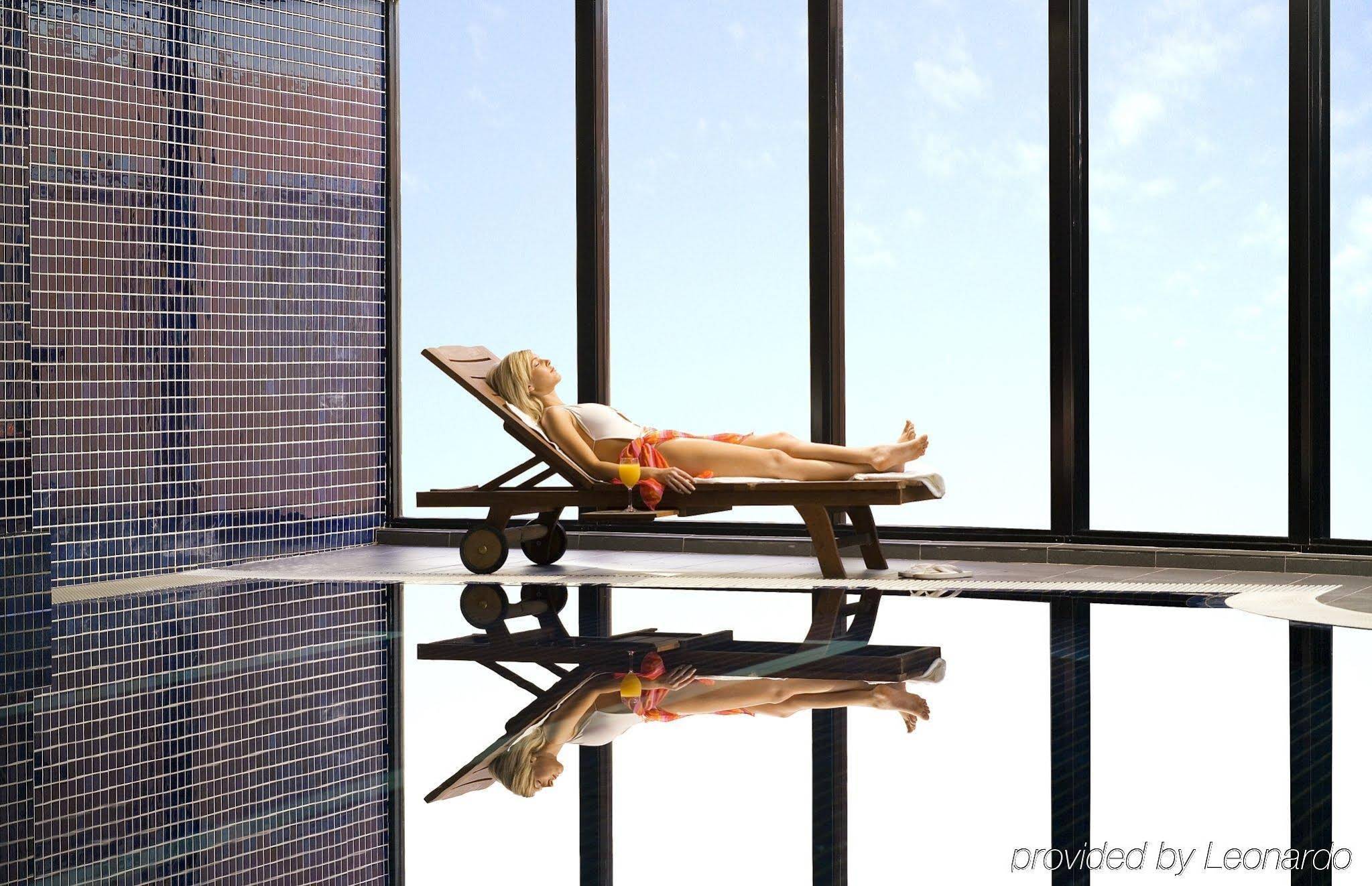 Meriton Suites Kent Street, Sydney