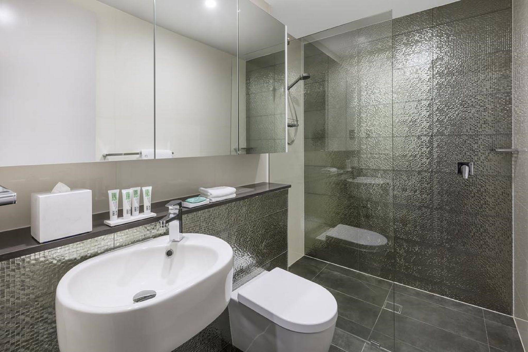 Meriton Suites North Sydney
