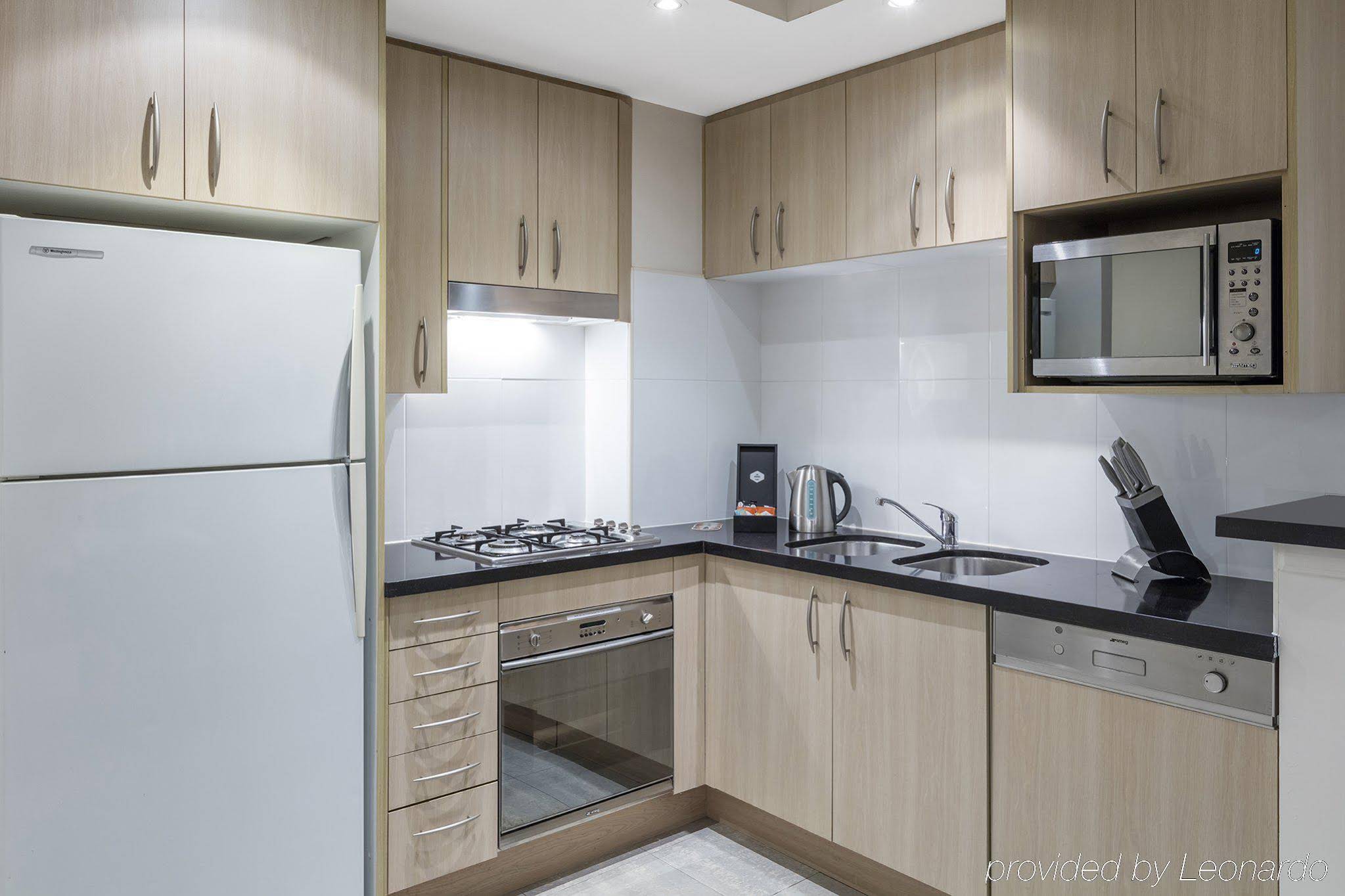 Meriton Suites Pitt Street, Sydney