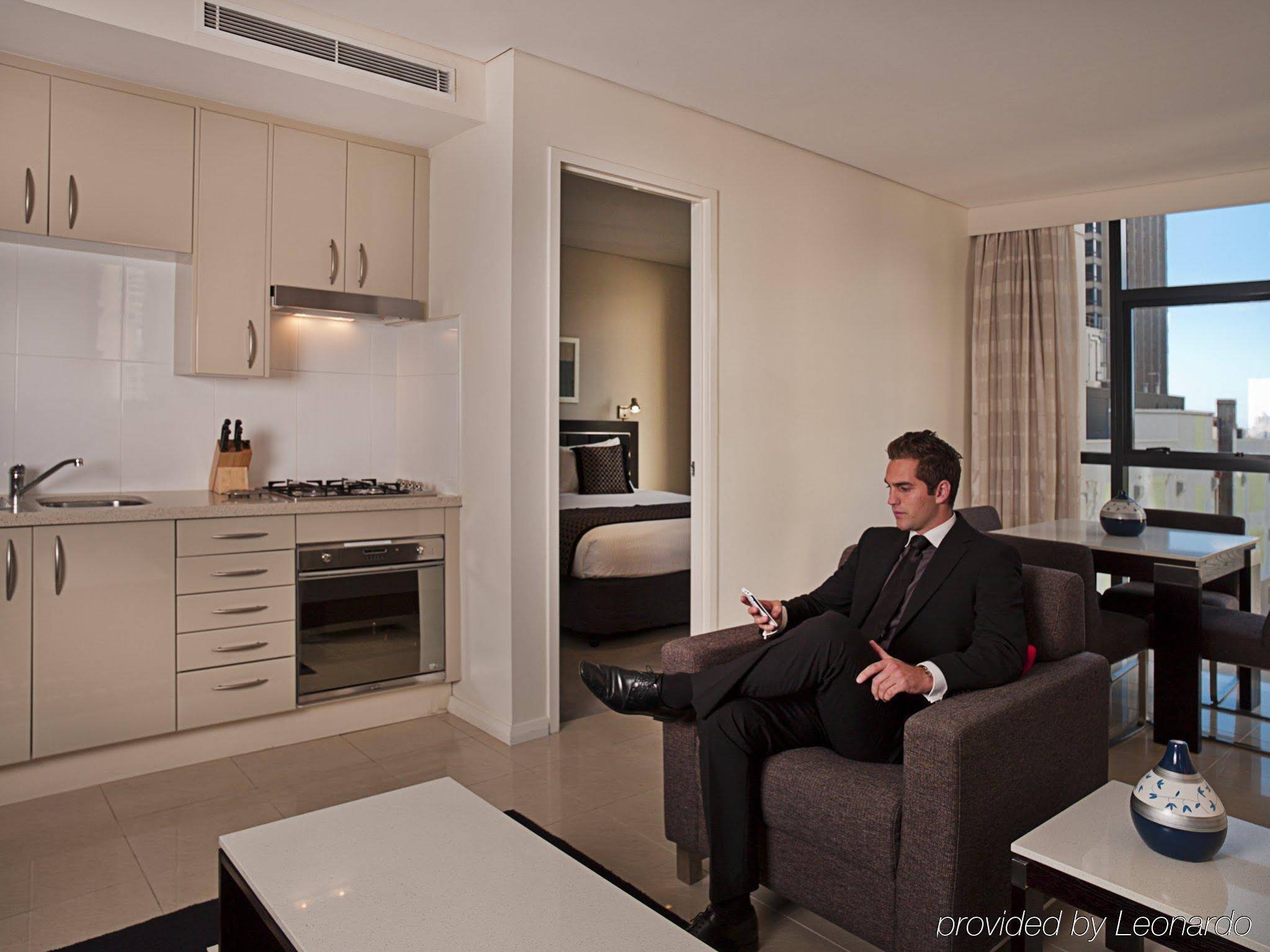 Meriton Suites Pitt Street, Sydney