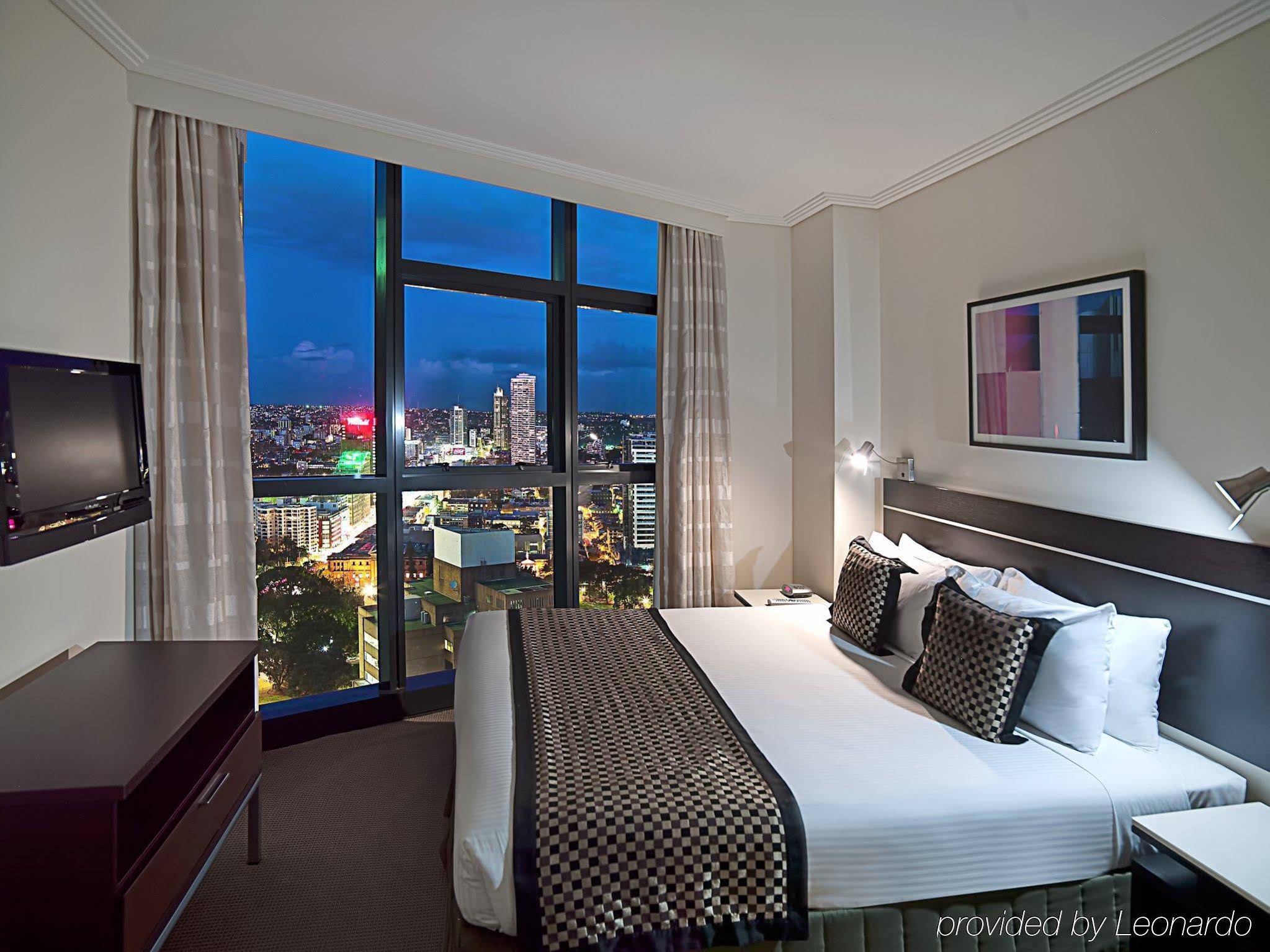 Meriton Suites Pitt Street, Sydney