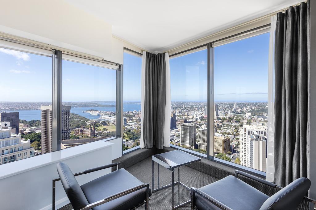Meriton Suites World Tower, Sydney