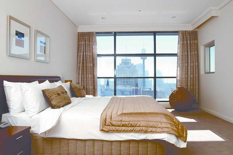 Meriton Suites World Tower, Sydney