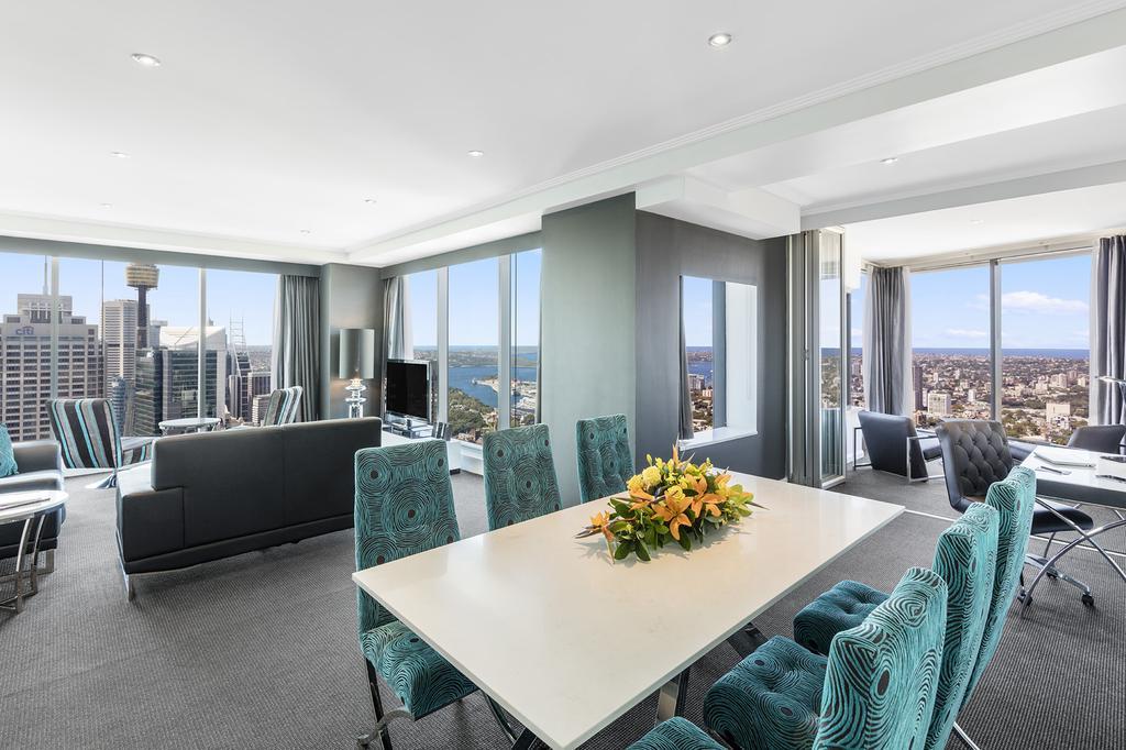 Meriton Suites World Tower, Sydney