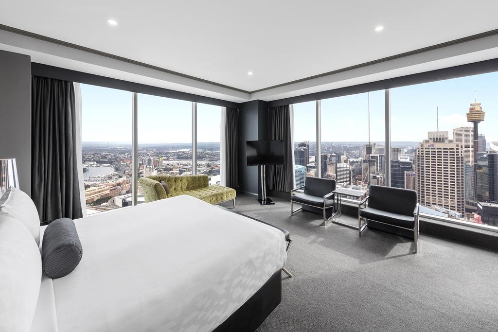 Meriton Suites World Tower, Sydney