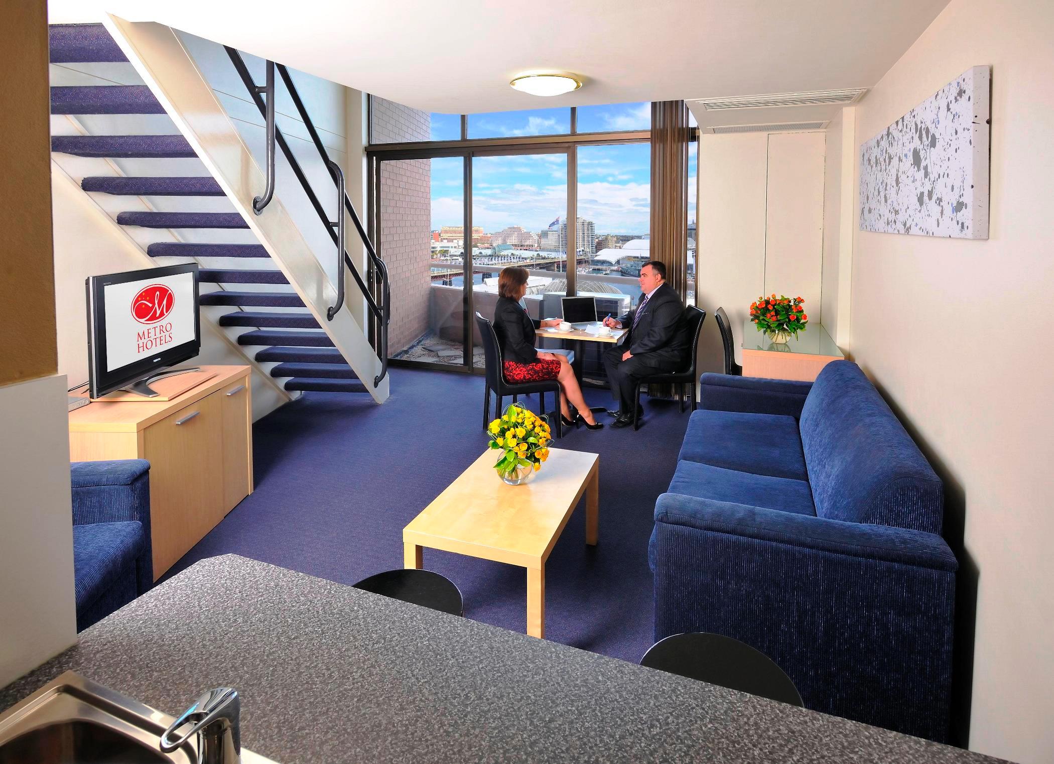 Metro Apartments on Darling Harbour
