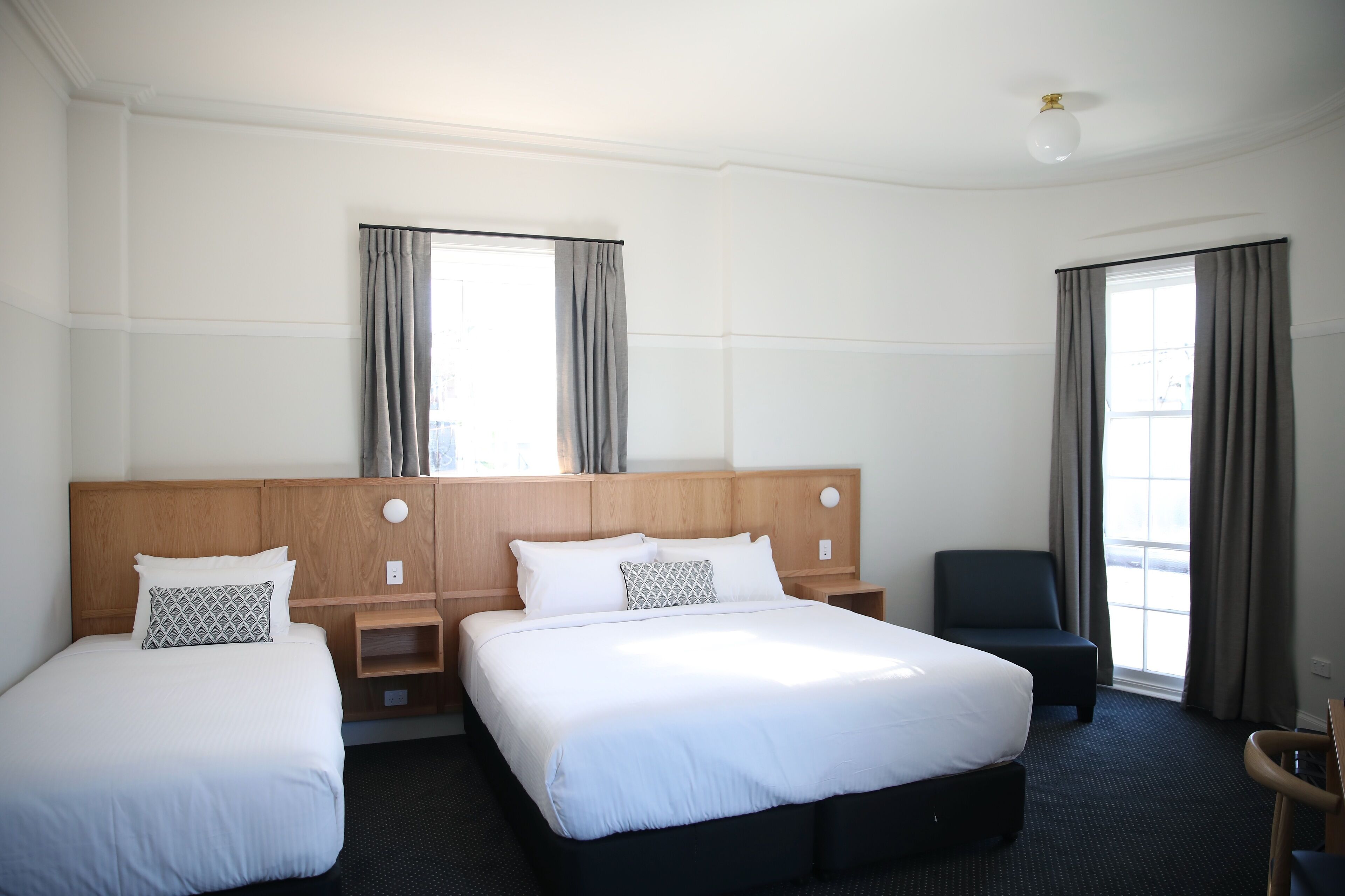 Mortdale Hotel