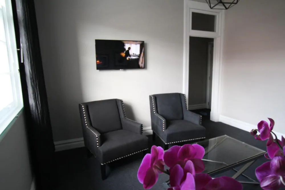 Mrs Banks Hotel