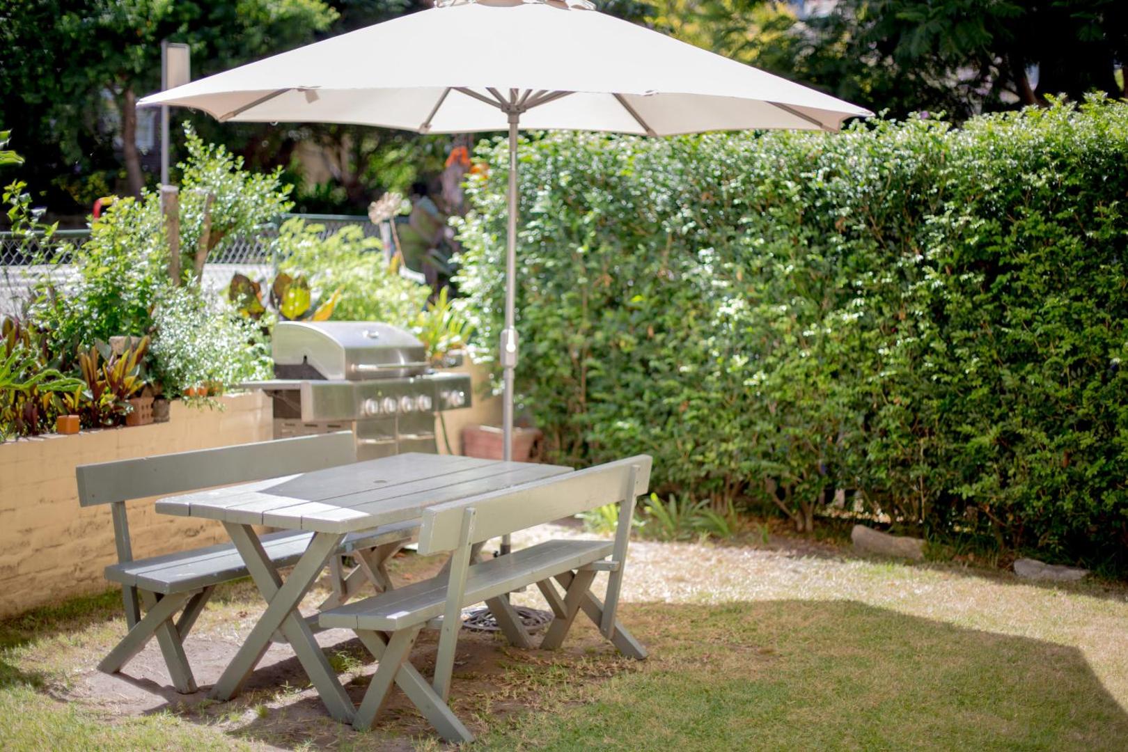 Neutral Bay Lodge