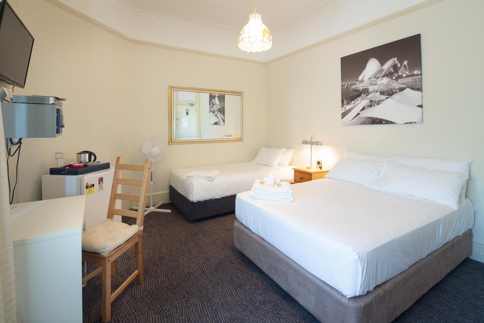 Neutral Bay Lodge