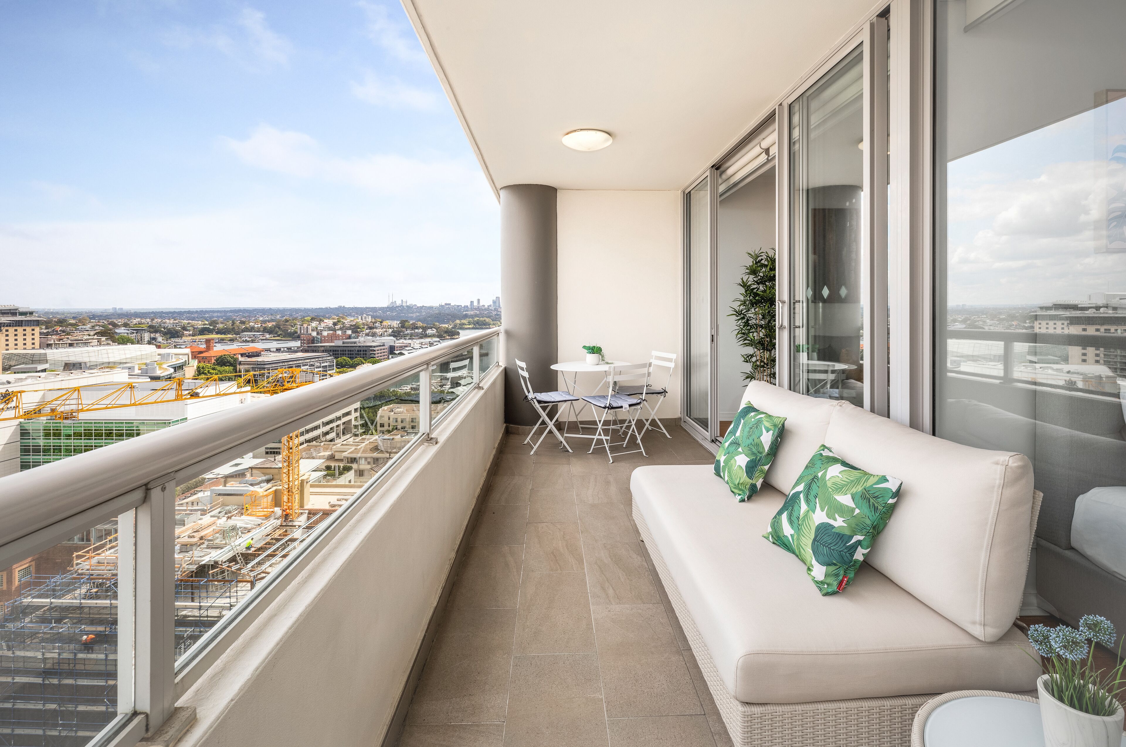 One Darling Harbour by Urban Rest