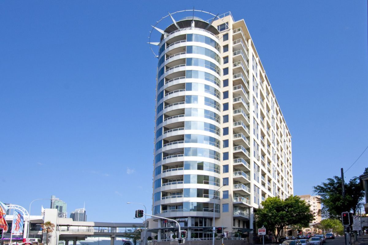 One Darling Harbour by Urban Rest
