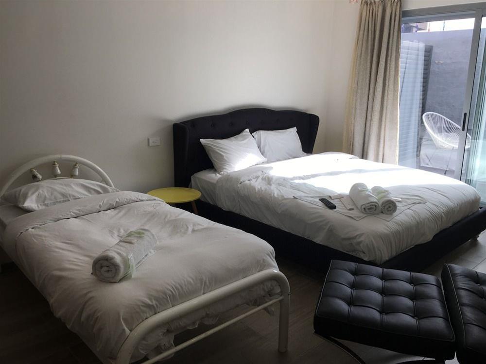 Sydney RiseOn Hotel