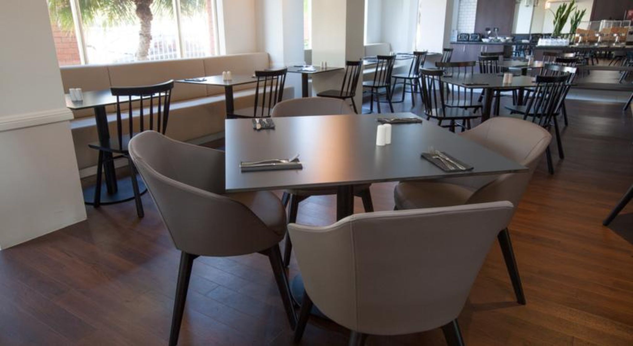 Quality Hotel CKS Sydney Airport