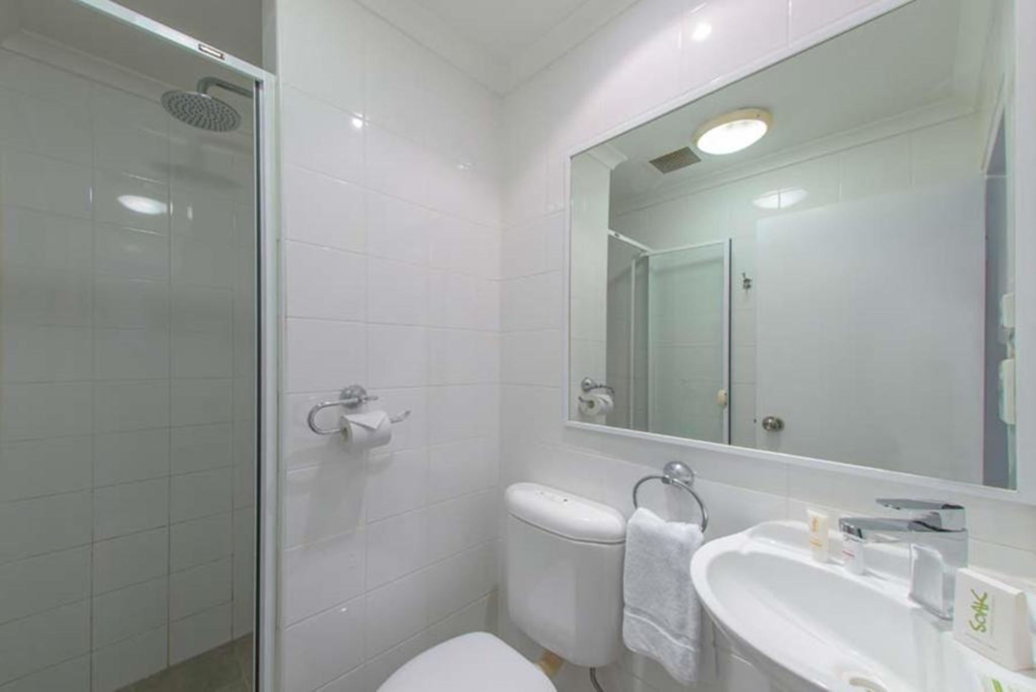 Quality Hotel CKS Sydney Airport