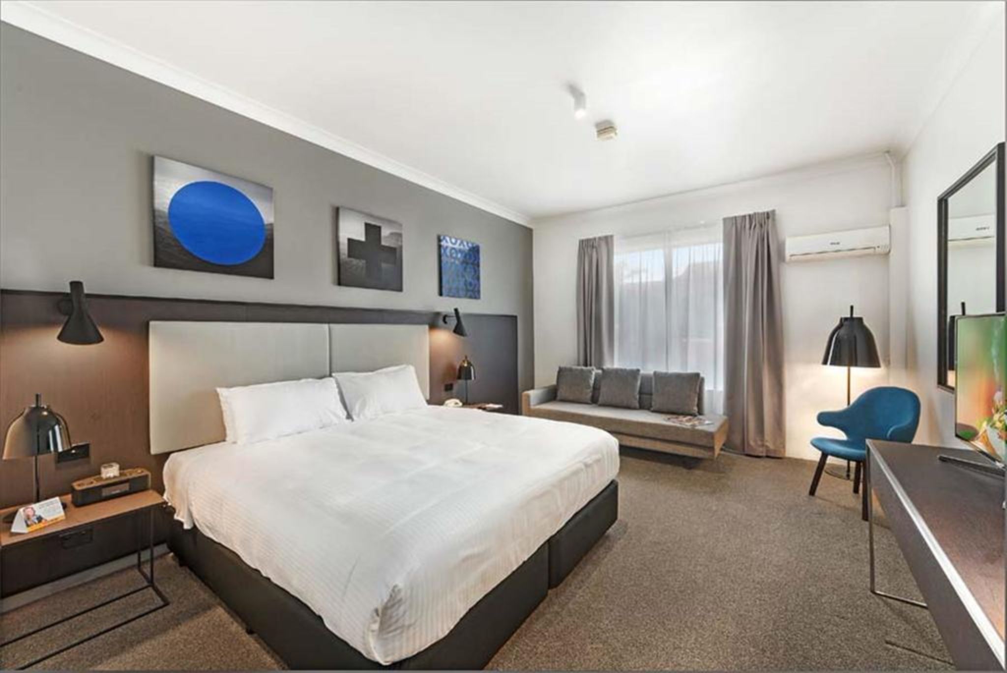 Quality Hotel CKS Sydney Airport