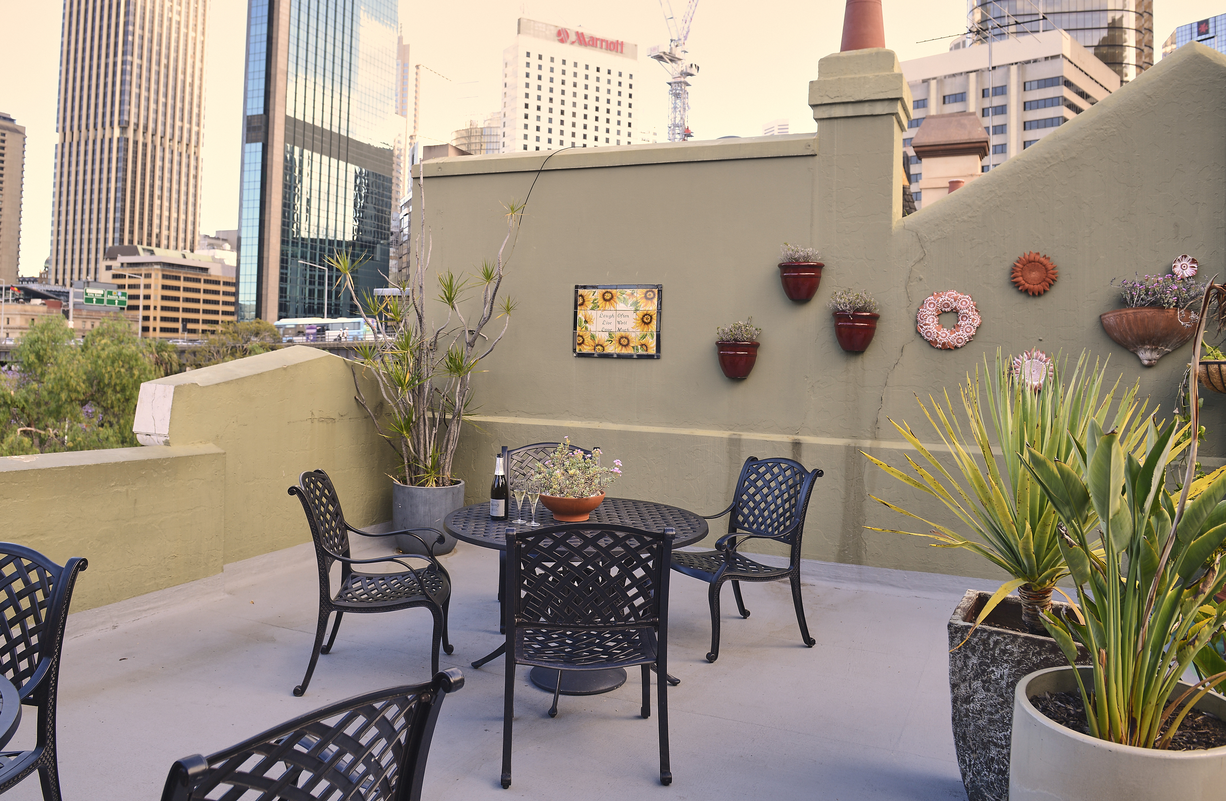Russell Hotel