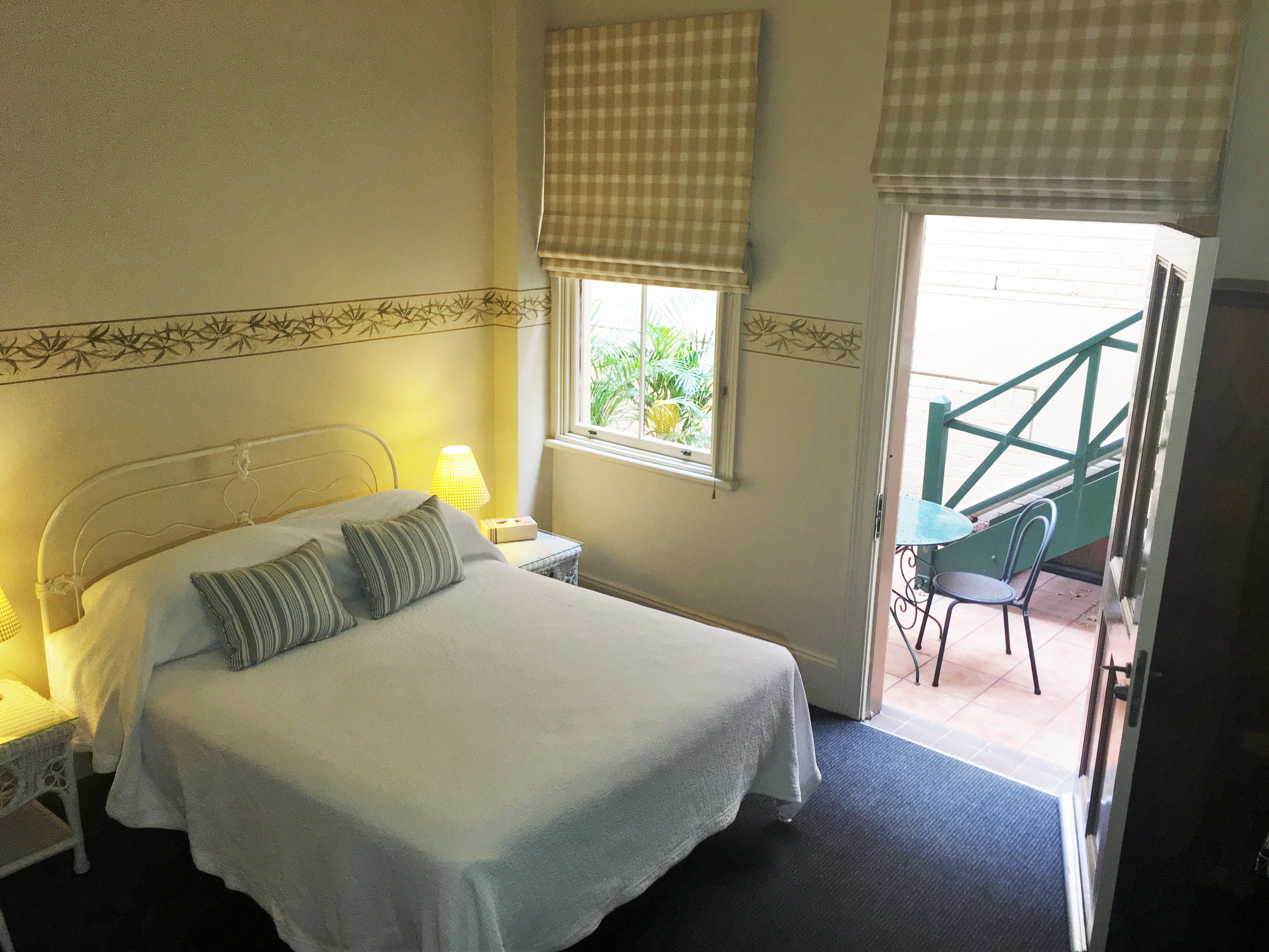 Russell Hotel