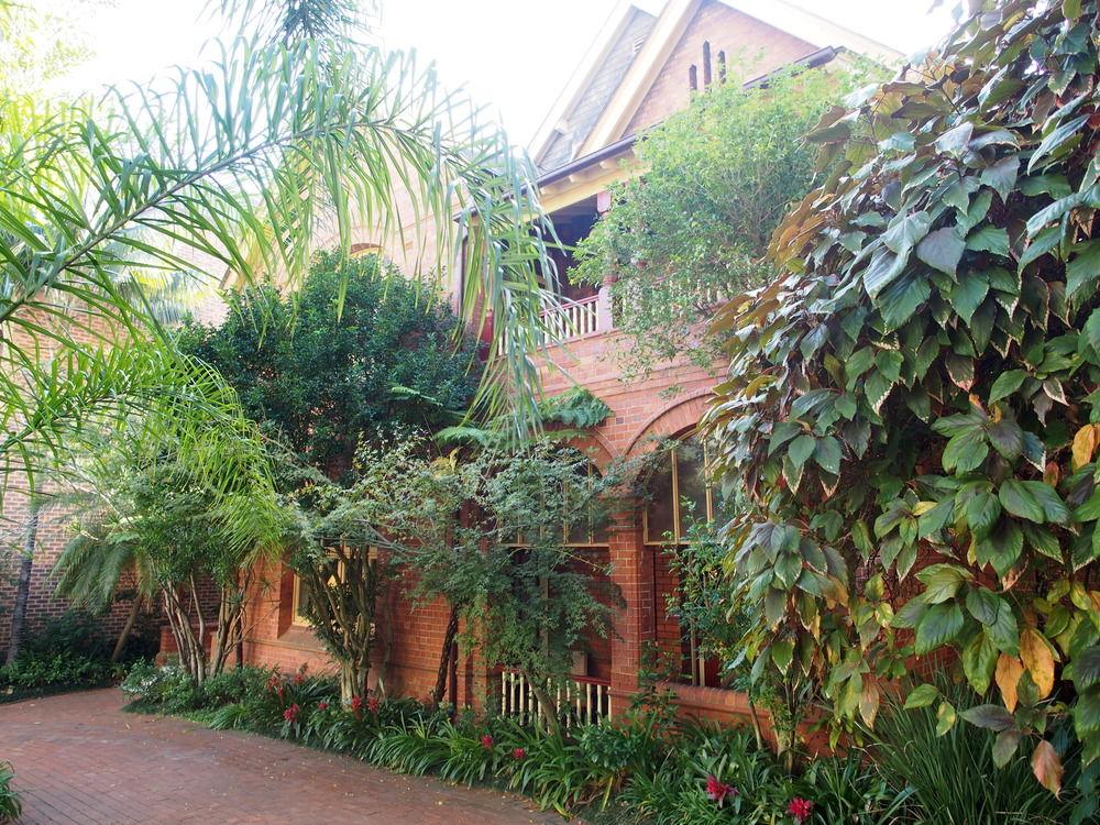 Simpsons Of Potts Point