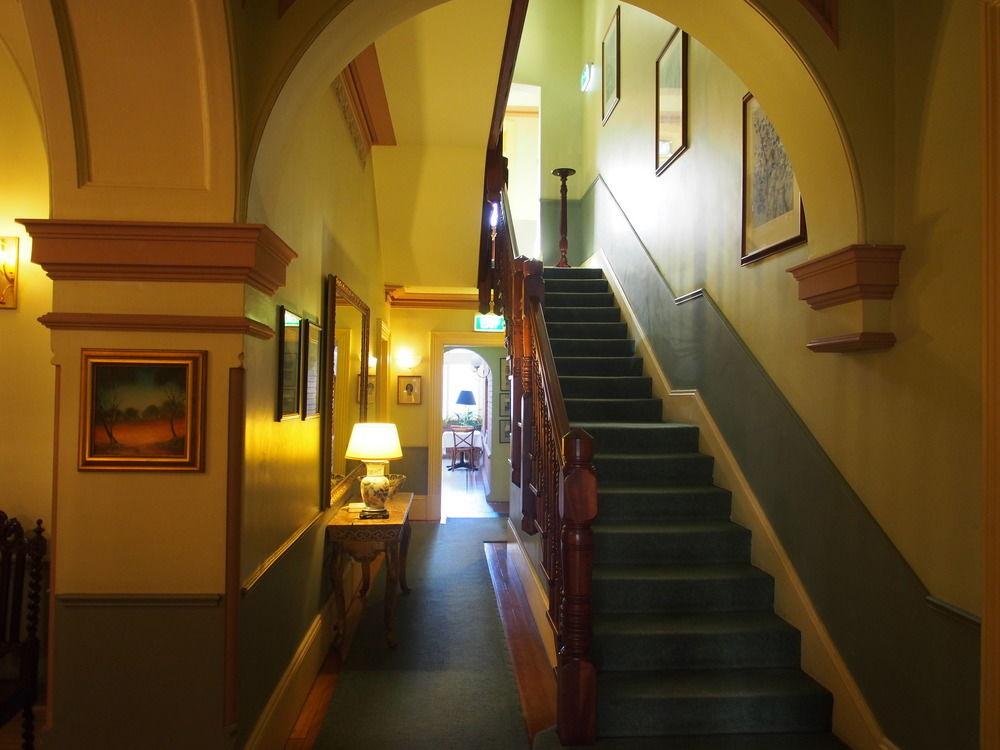 Simpsons Of Potts Point