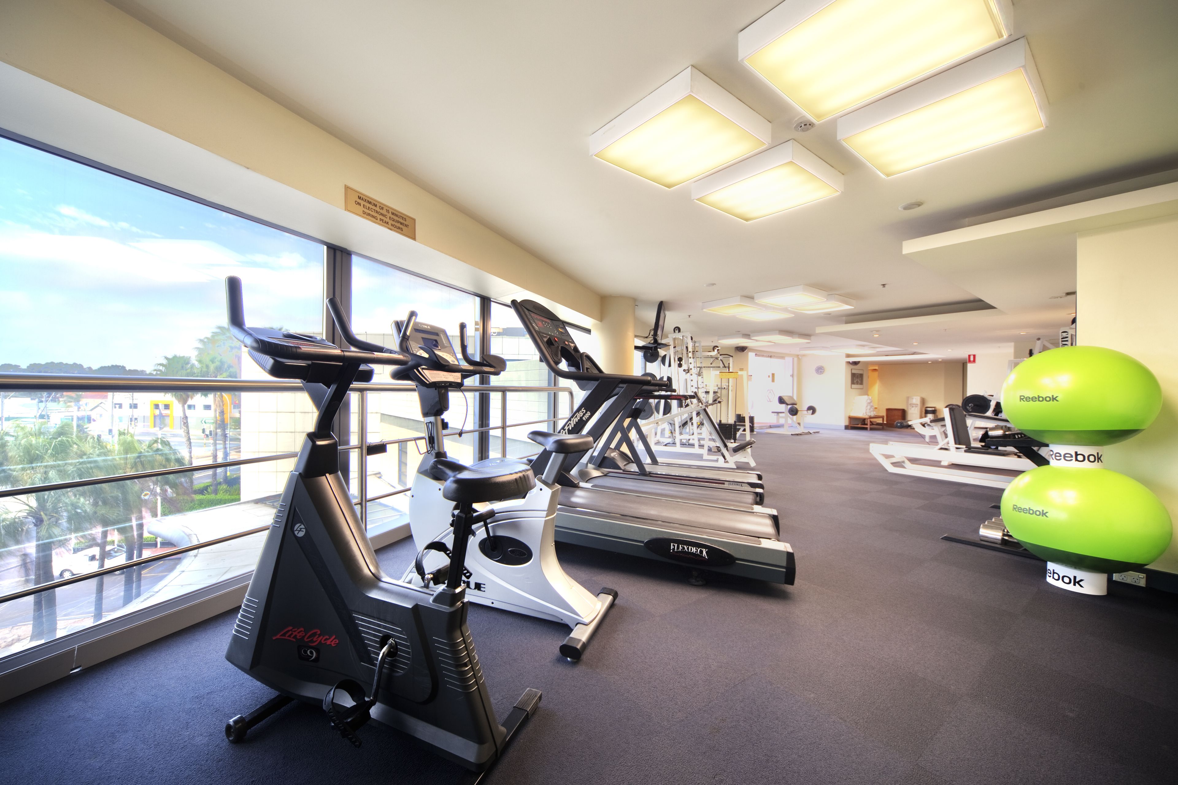 Stamford Plaza Sydney Airport