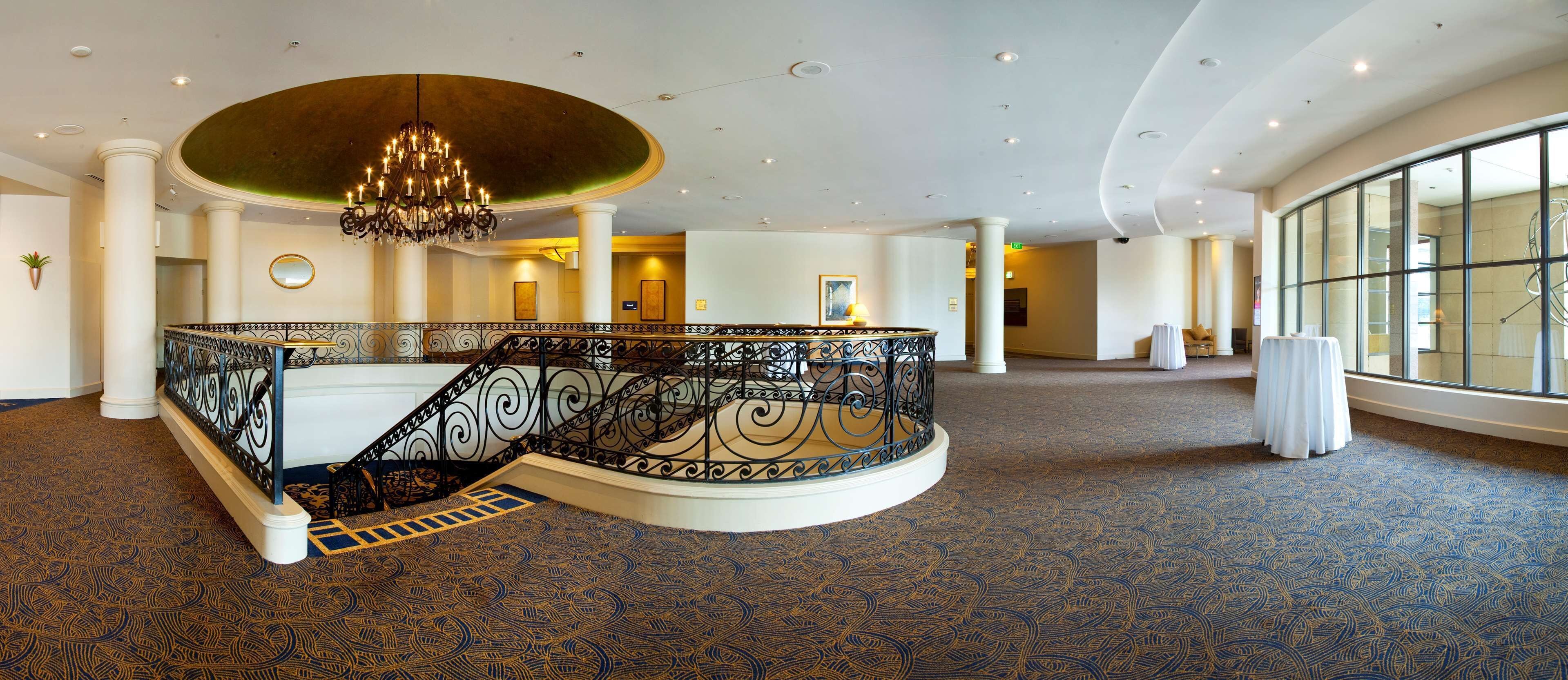 Stamford Plaza Sydney Airport