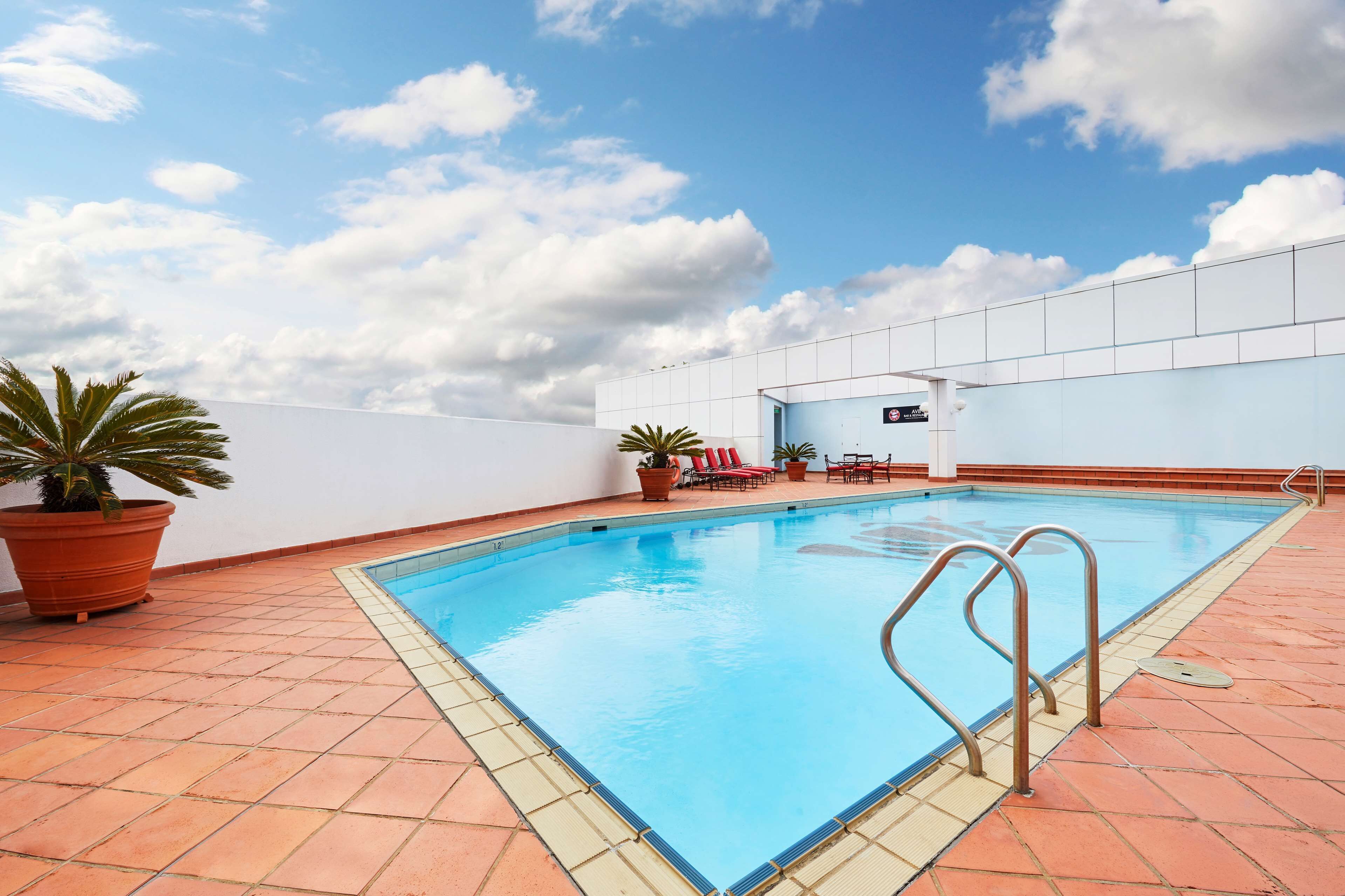 Stamford Plaza Sydney Airport