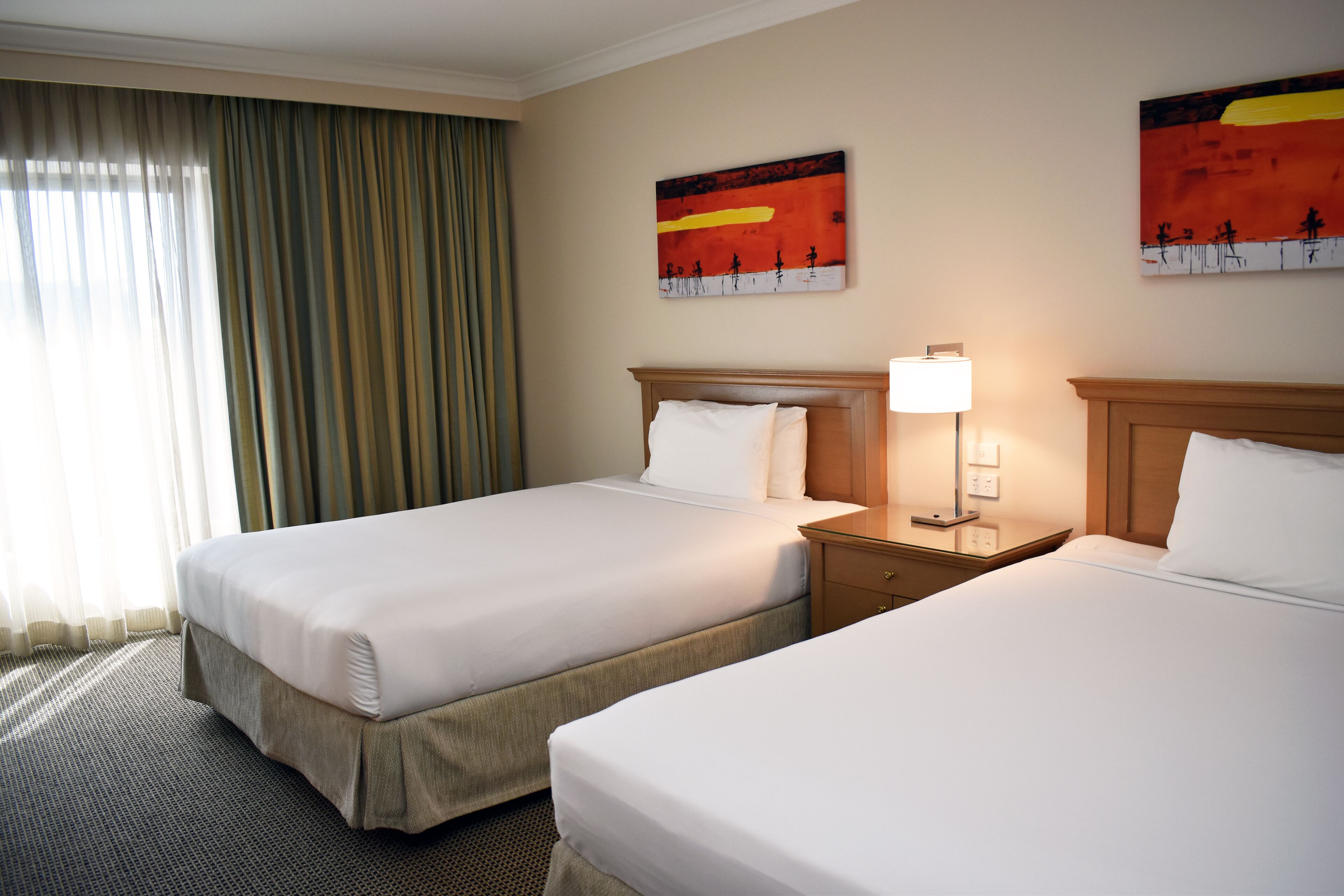 Stamford Plaza Sydney Airport
