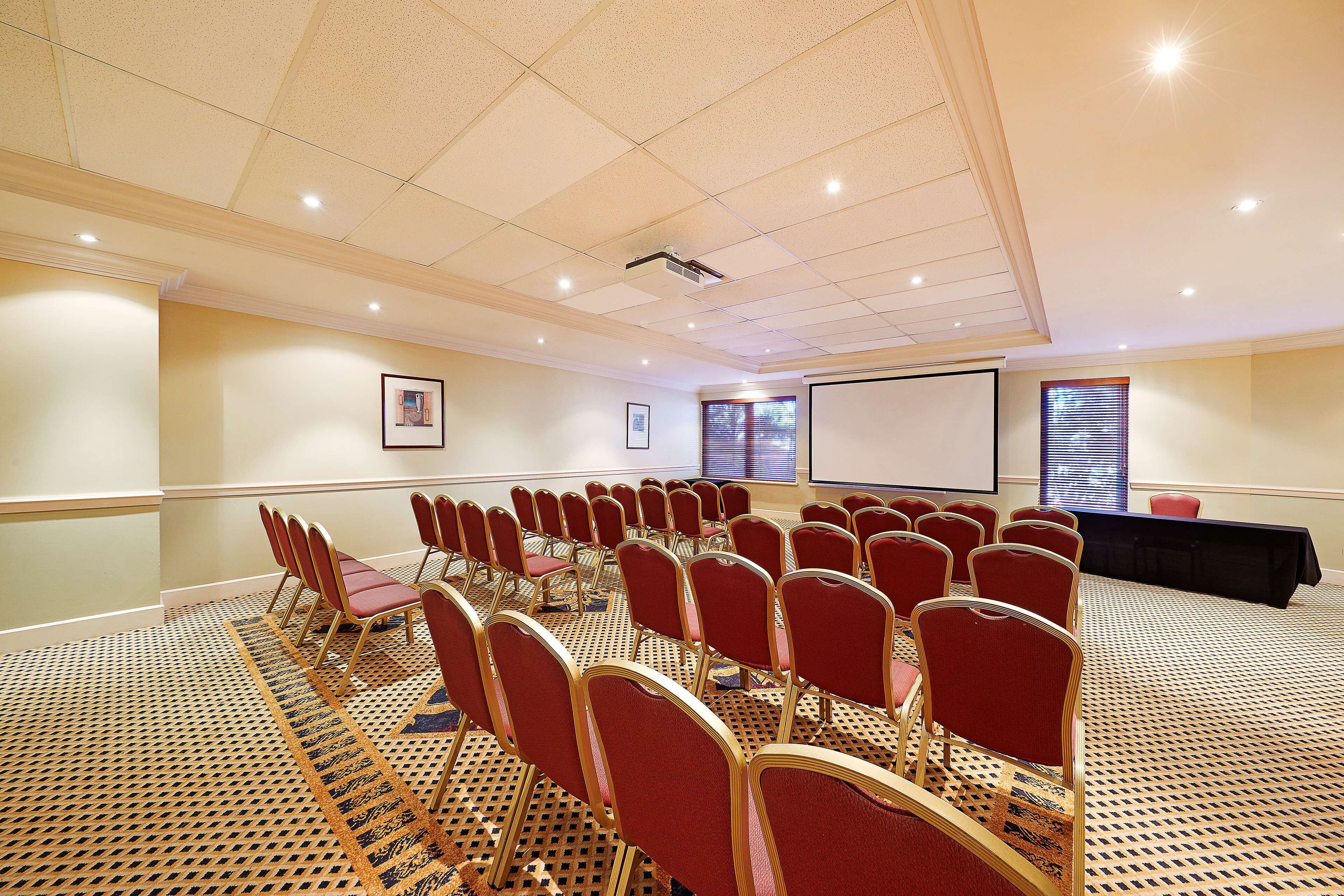 Stamford Plaza Sydney Airport