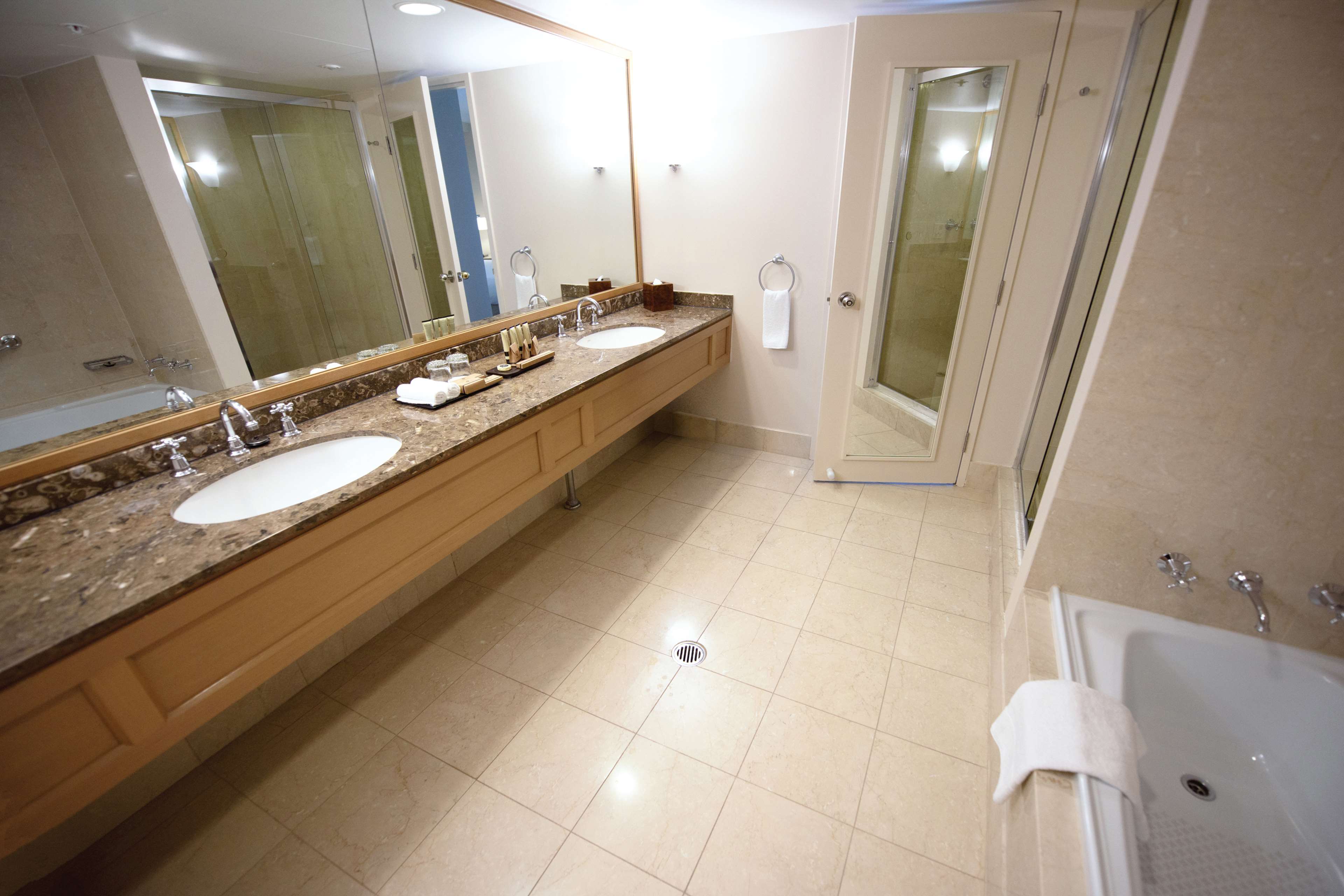 Stamford Plaza Sydney Airport