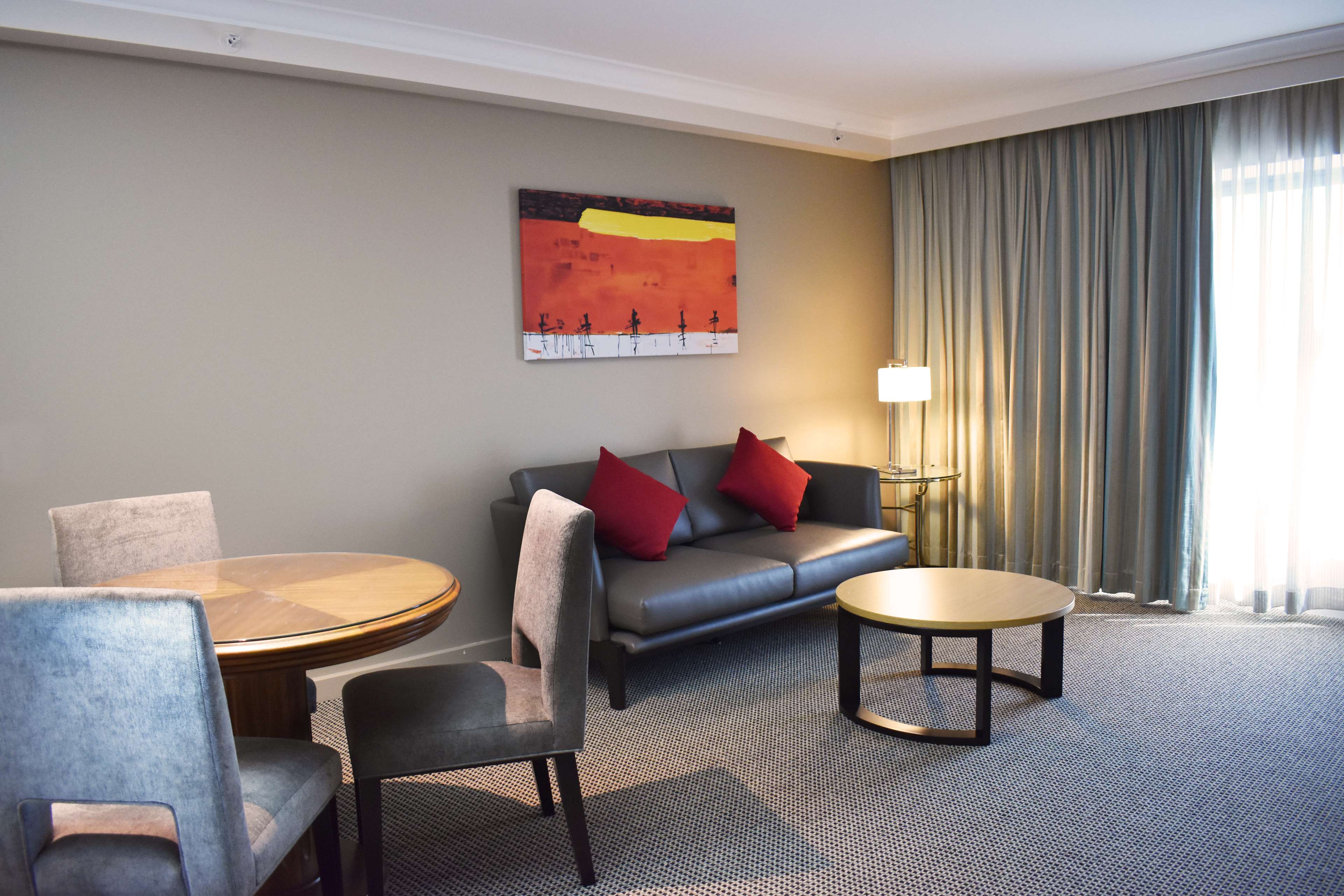 Stamford Plaza Sydney Airport
