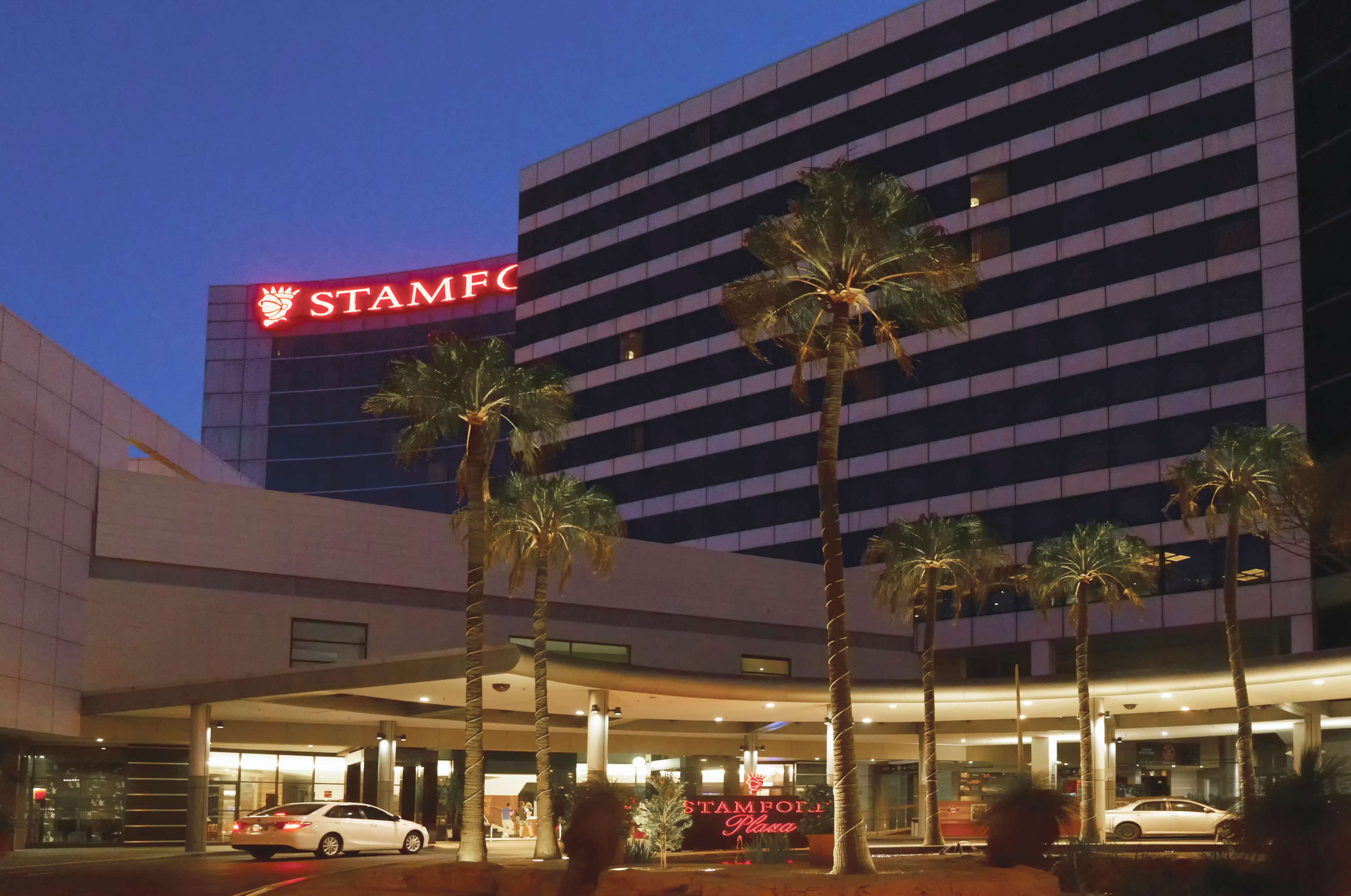 Stamford Plaza Sydney Airport