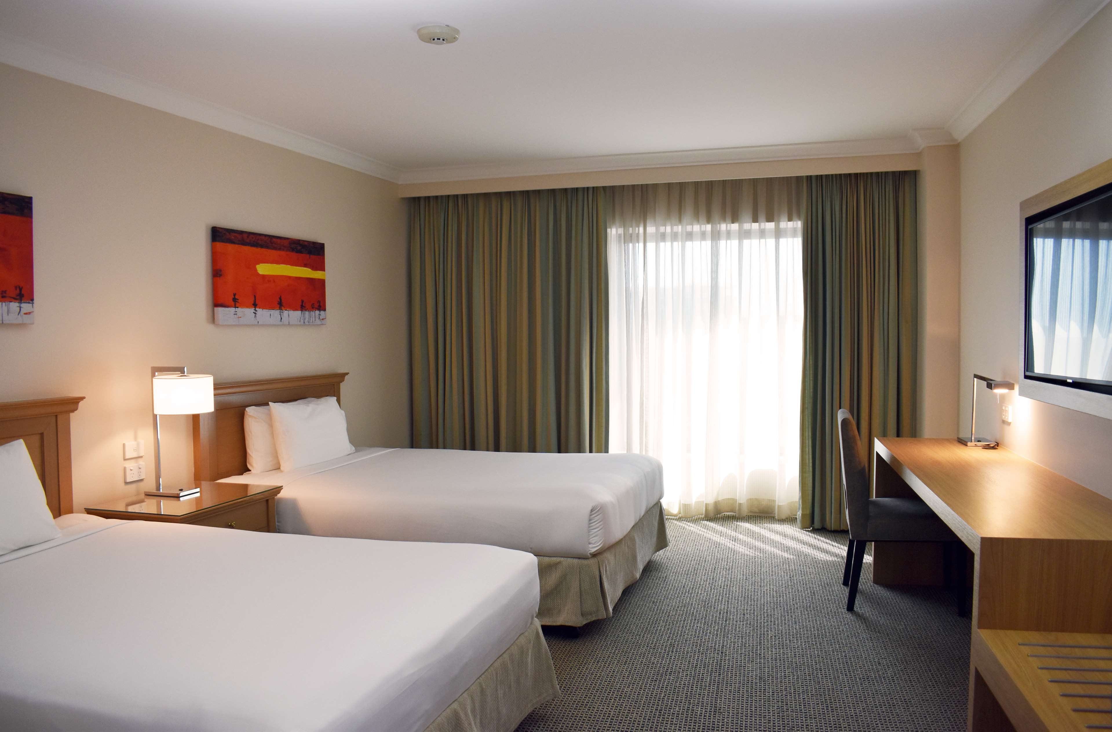 Stamford Plaza Sydney Airport