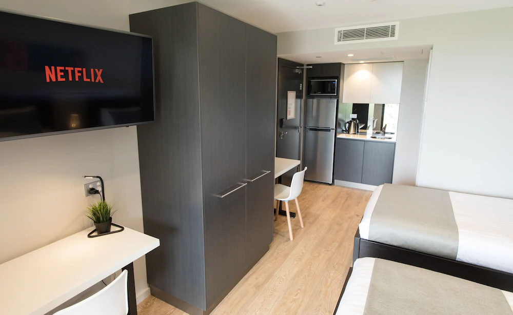 Studio 8 Residences