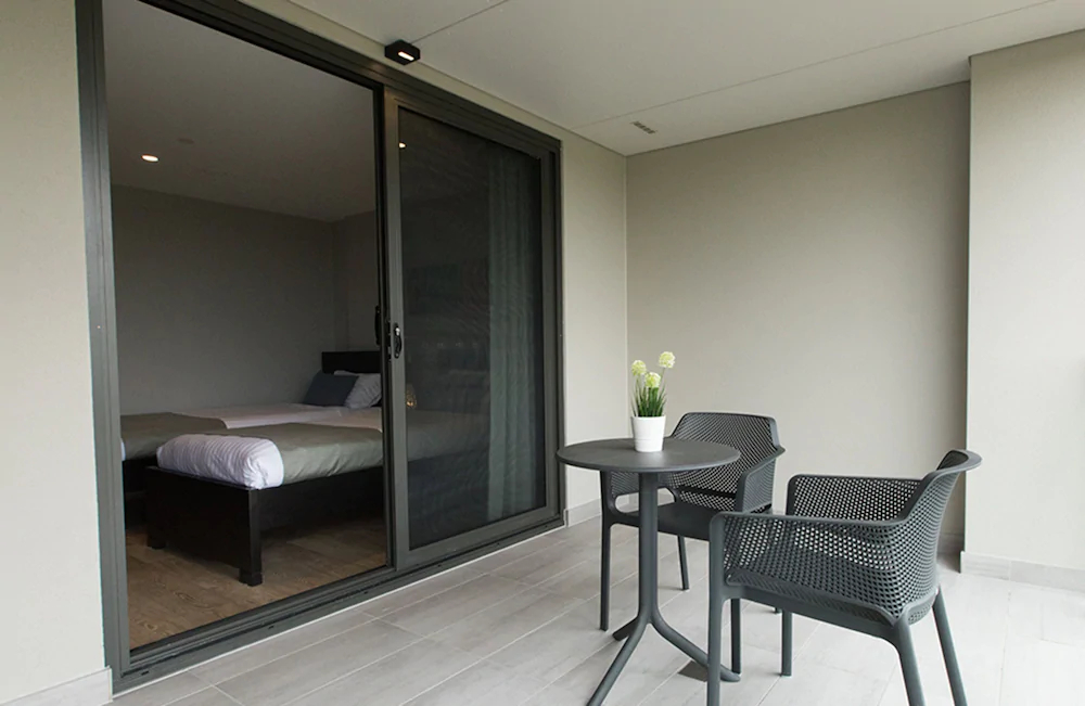 Studio 8 Residences