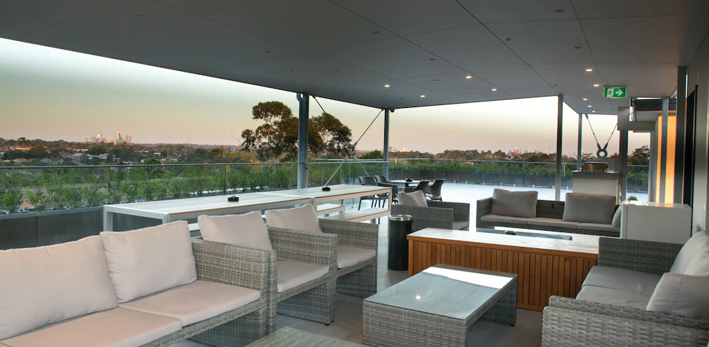 Studio 8 Residences